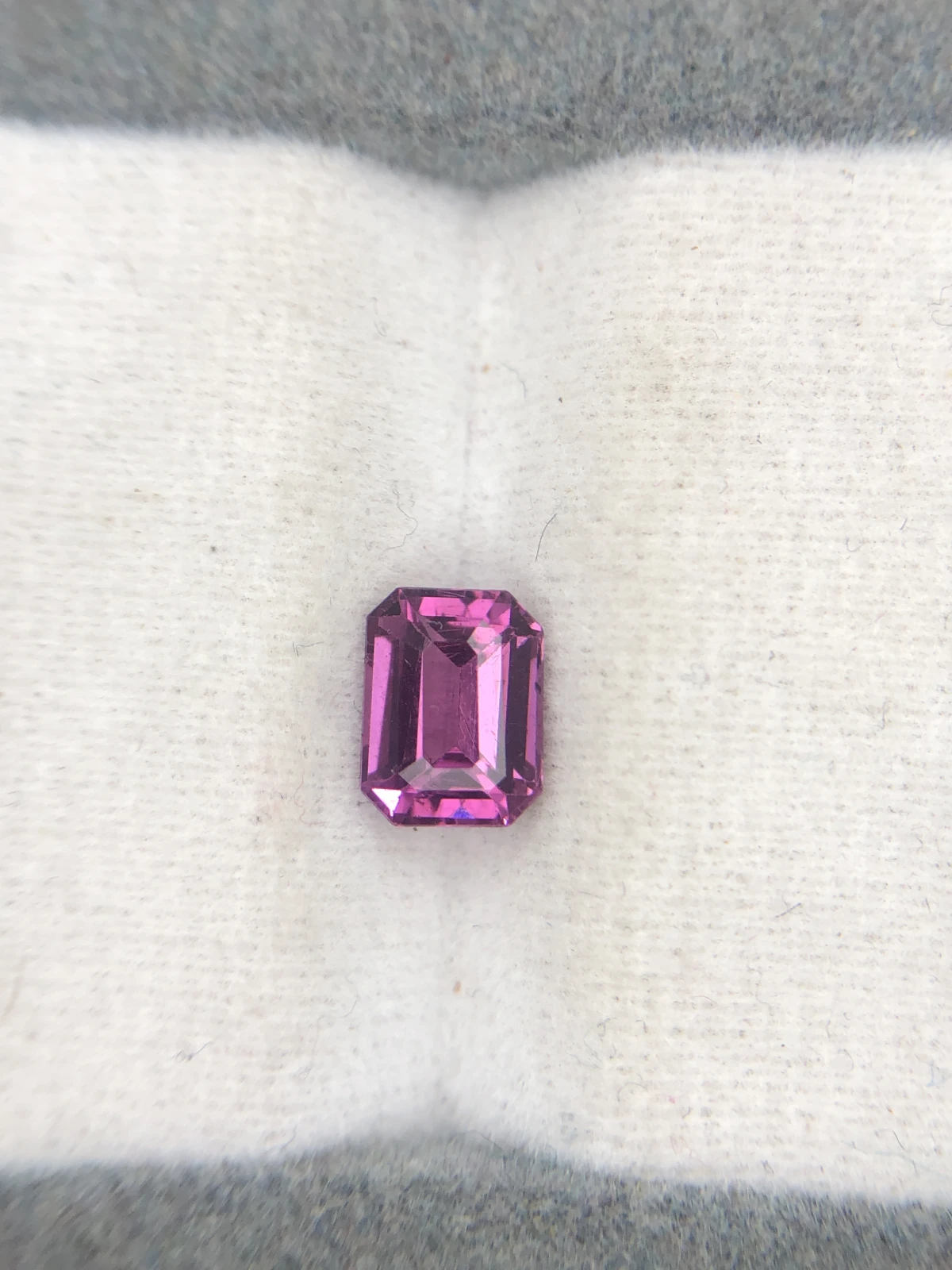 1.60ct Beautiful Pink Malaya Garnet from Tanzania