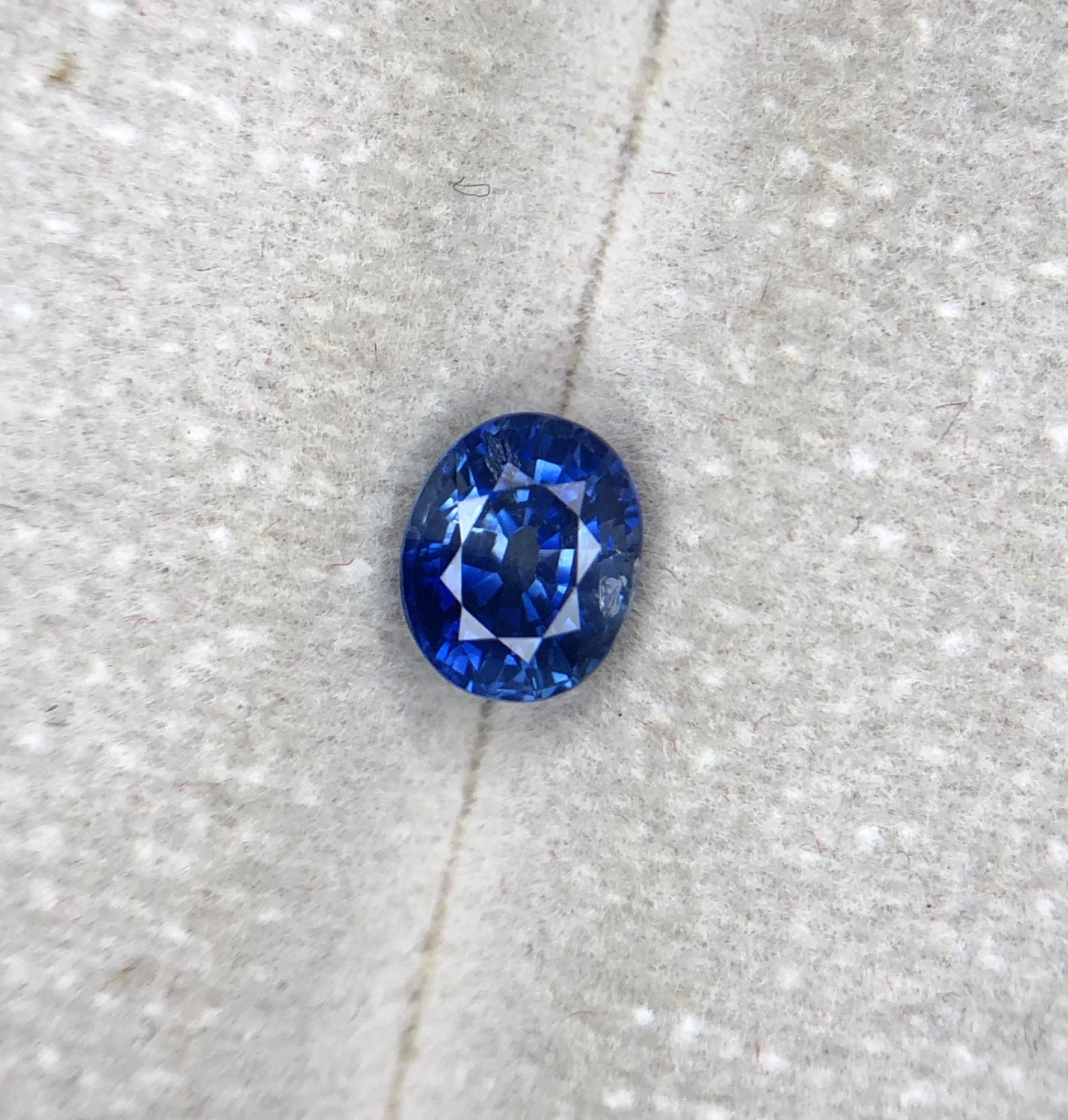 0.99ct Natural Blue Sapphire From Sri Lanka