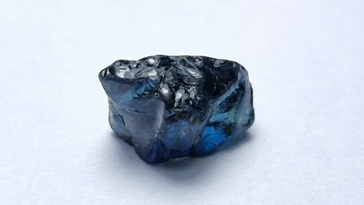 2.85 Carat Peacock Blue Sapphire Facet Rough from Nigeria