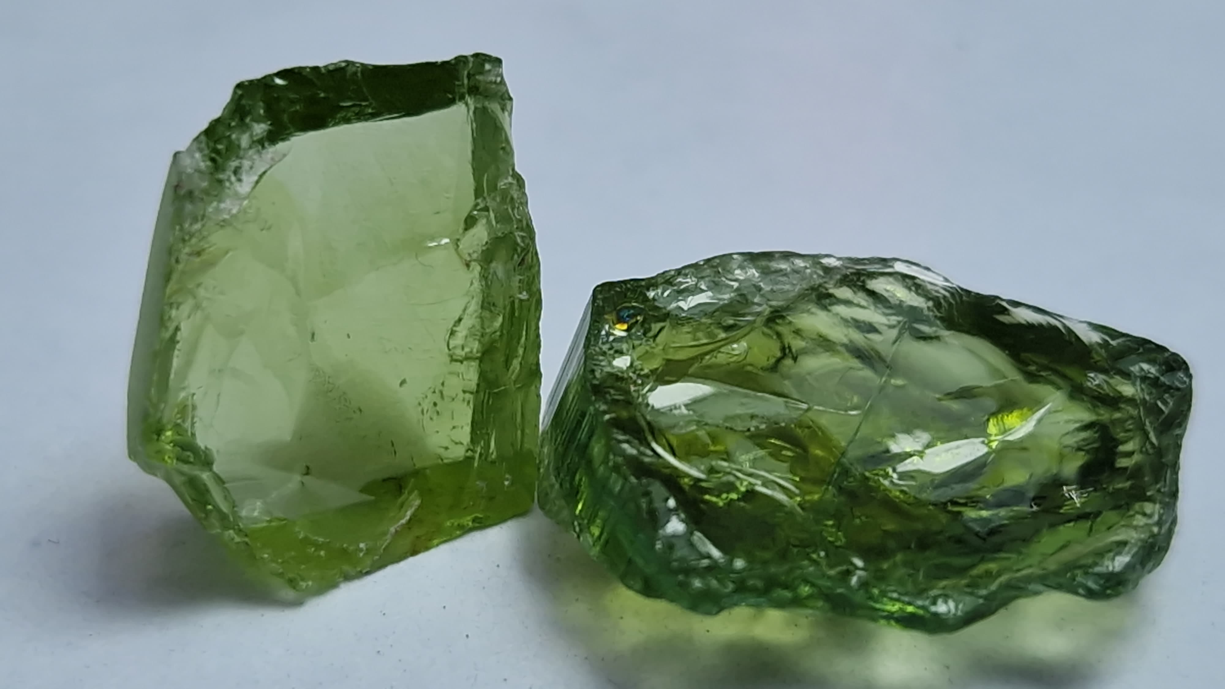 14.8 Ct. Mint Green 💚 Tourmaline Facet Rough from Nigeria