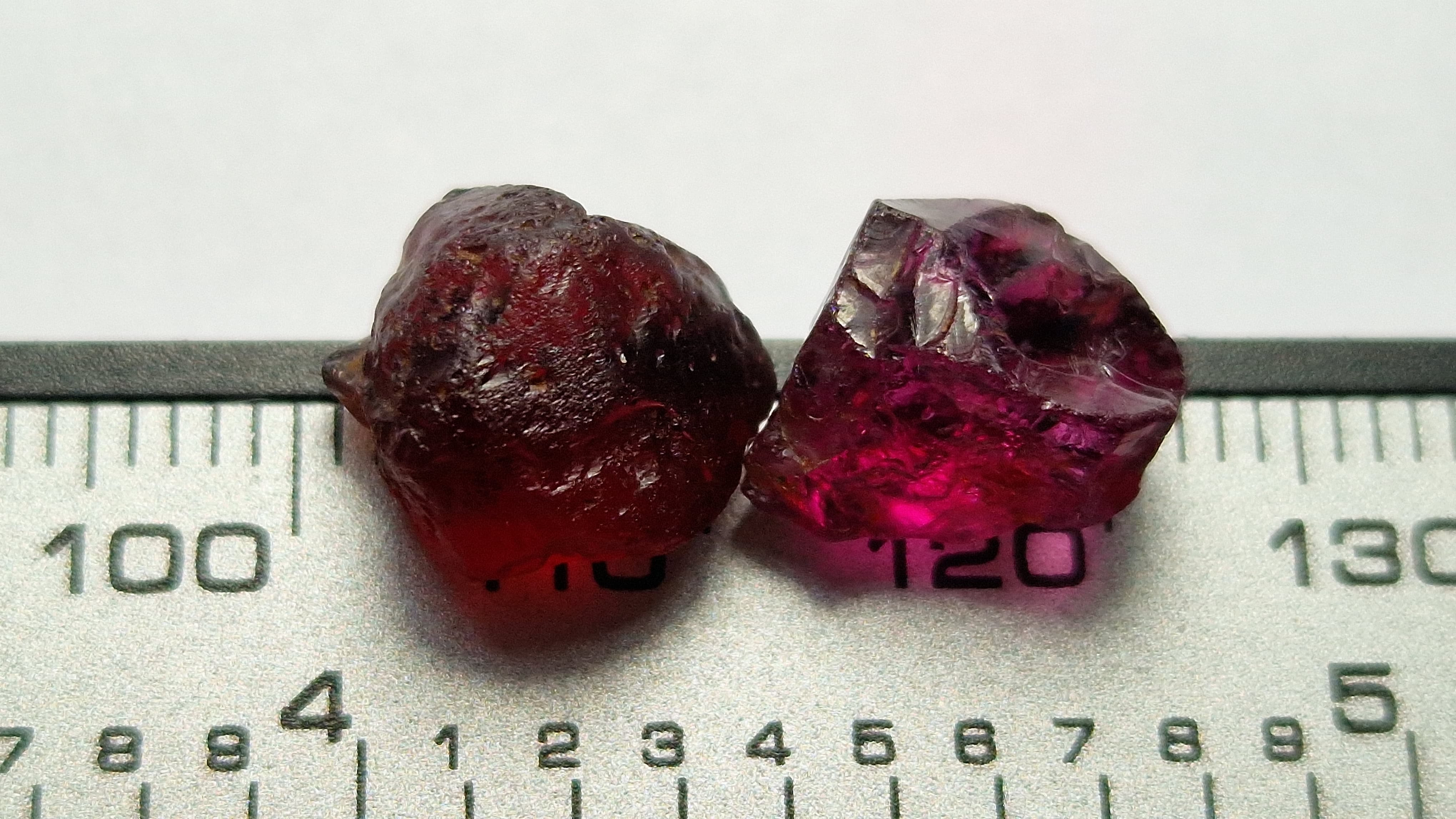 11.25 Ct. Malawi Rhodolite Garnets from Africa