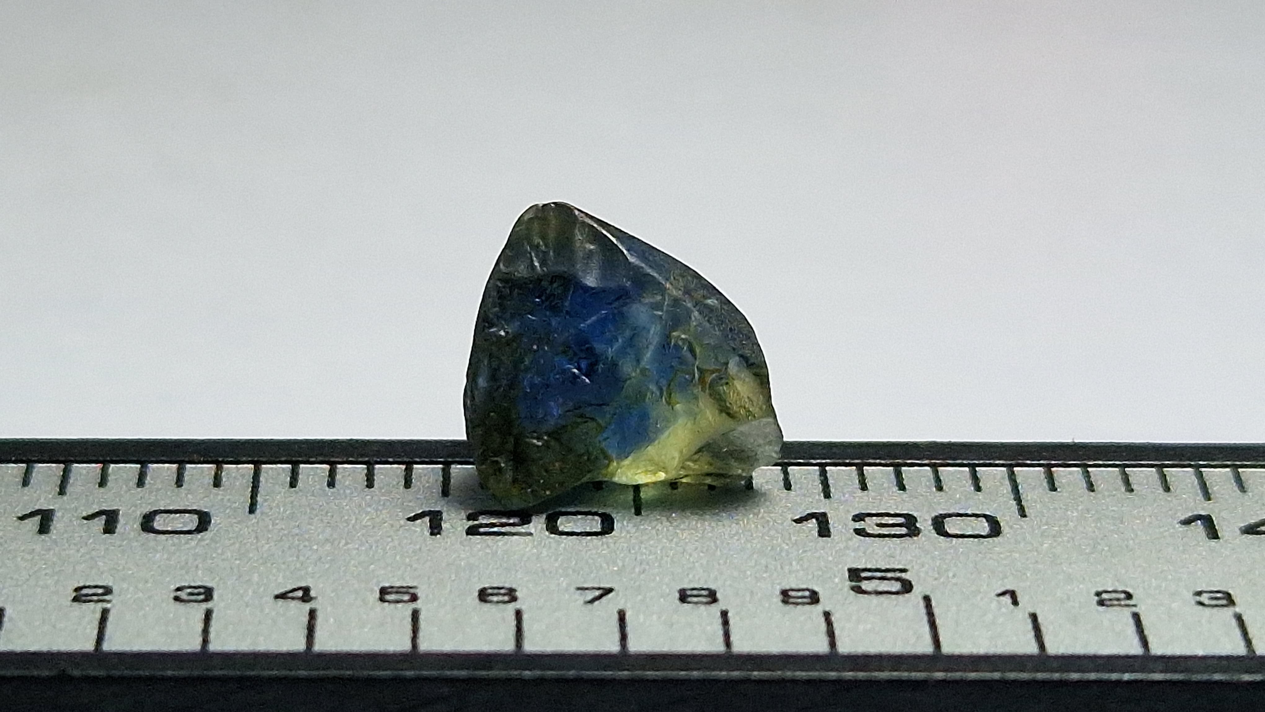 2.80 Ct. Sapphire ๐ Facet Rough from Nigeria