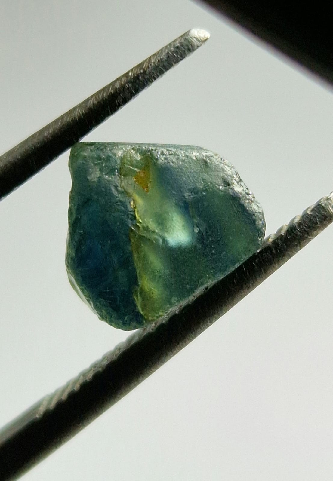 2.85 Ct. Blue Green Sapphire Facet Rough from Nigeria