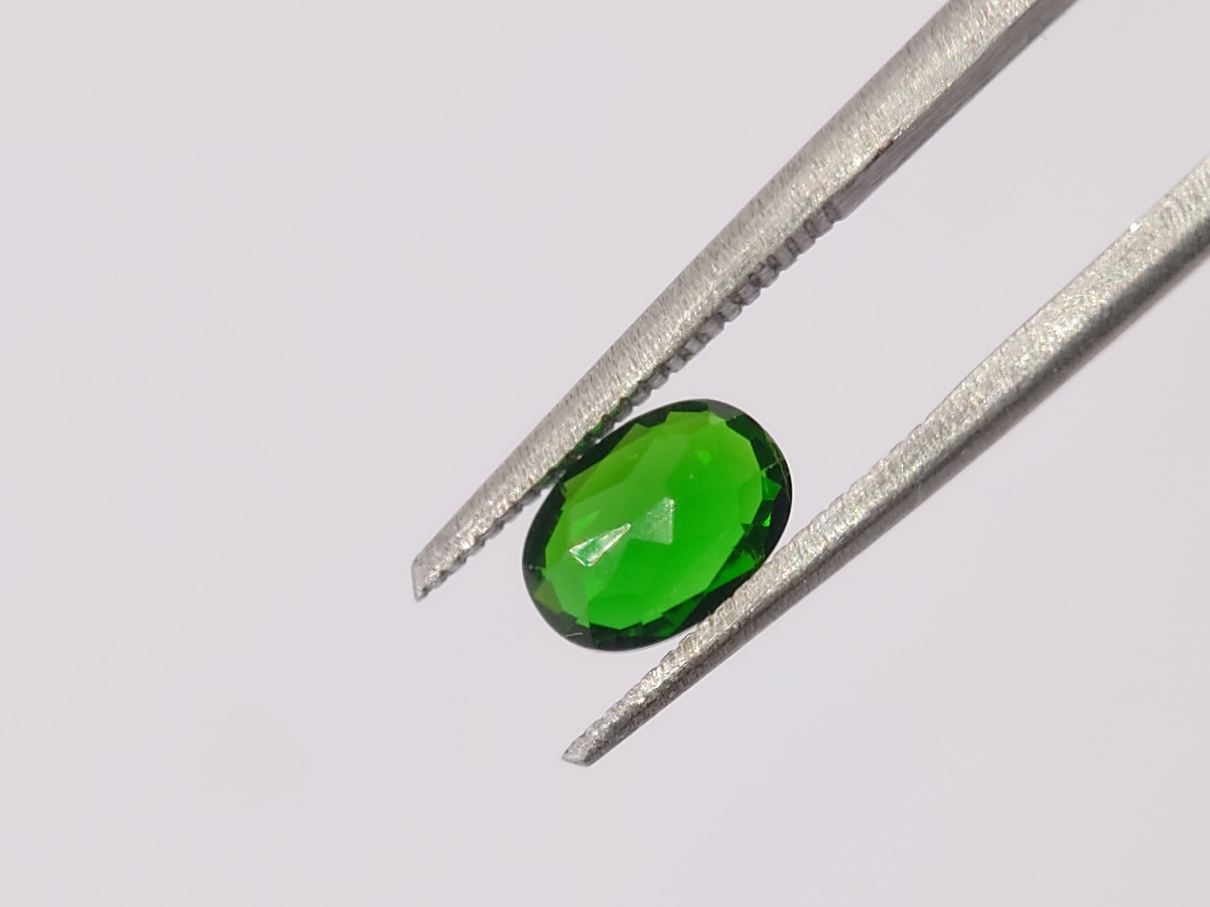 0.9 Ct. Chrome Diopside in Oval Cut from Afghanistan