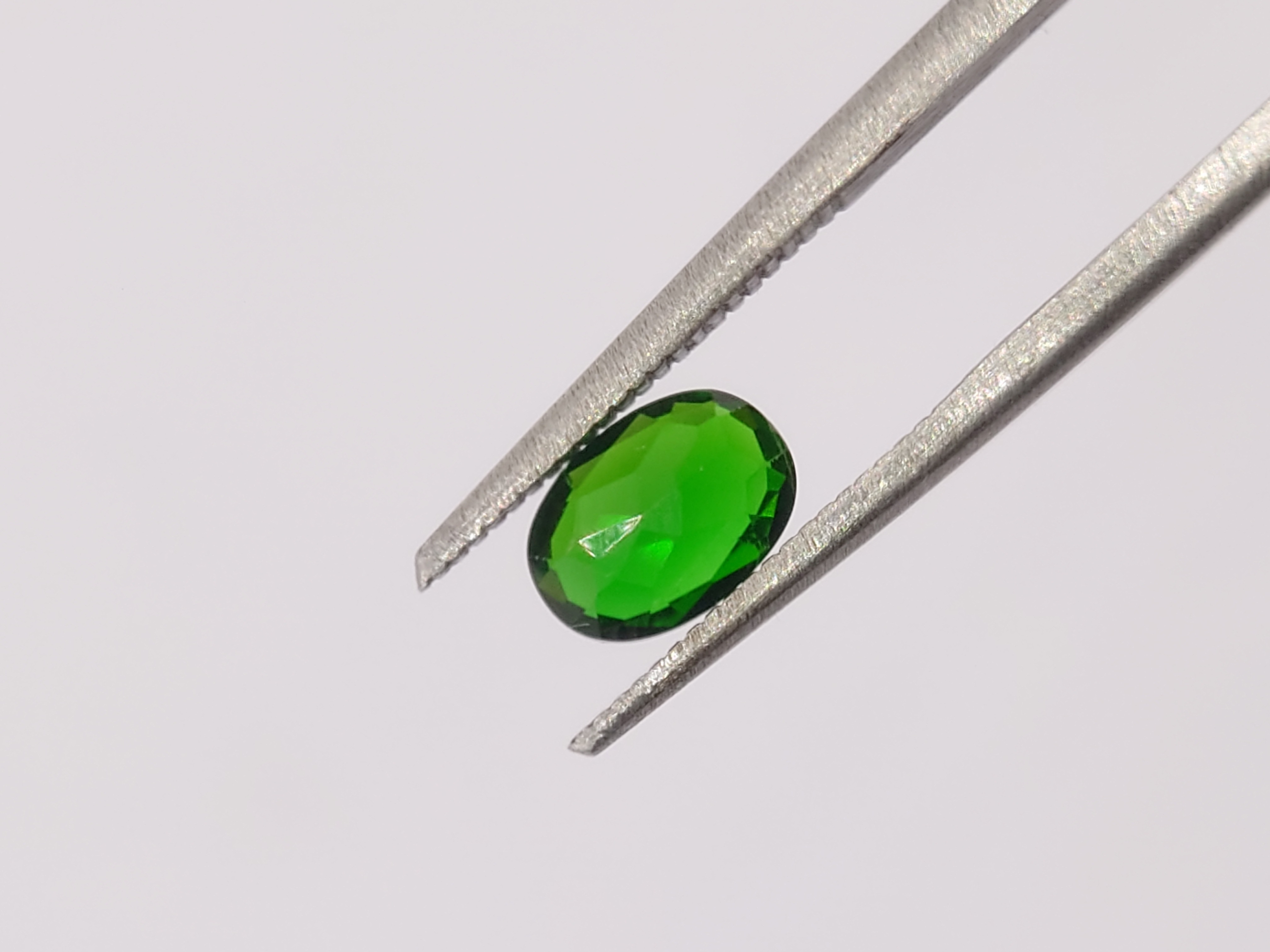 0.9 Ct. Chrome Diopside in Oval Cut from Afghanistan