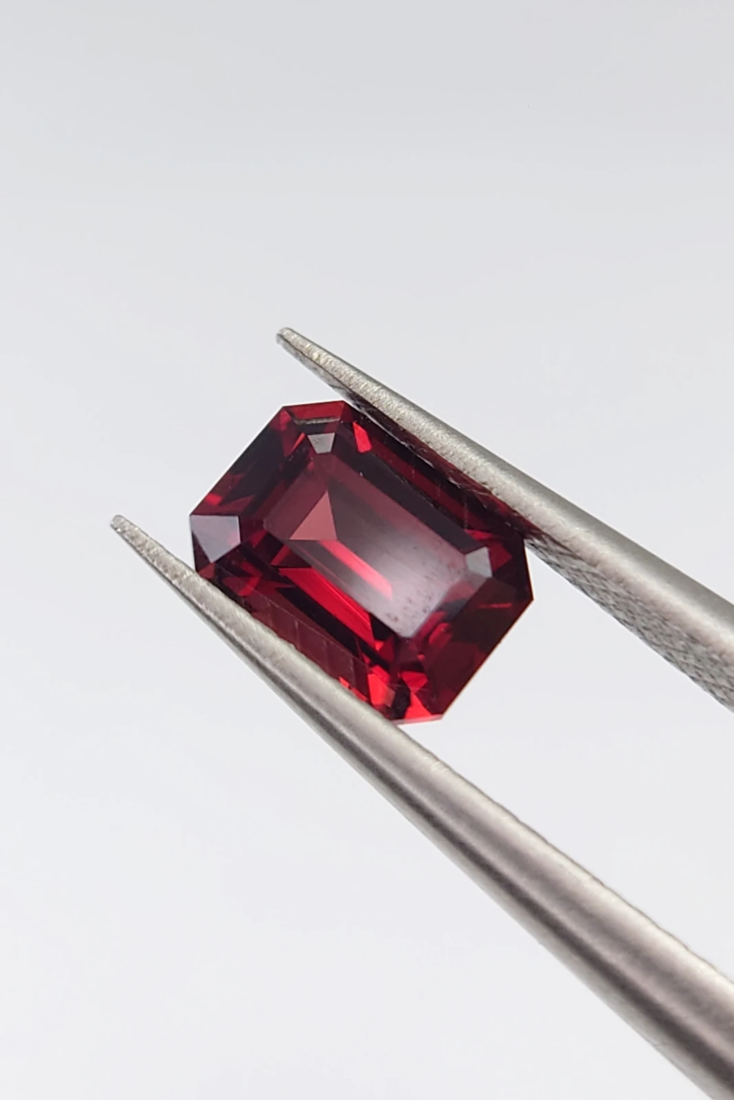 1.06ct Rhodolite Garnet Natural Loose Gemstone from Tanzania