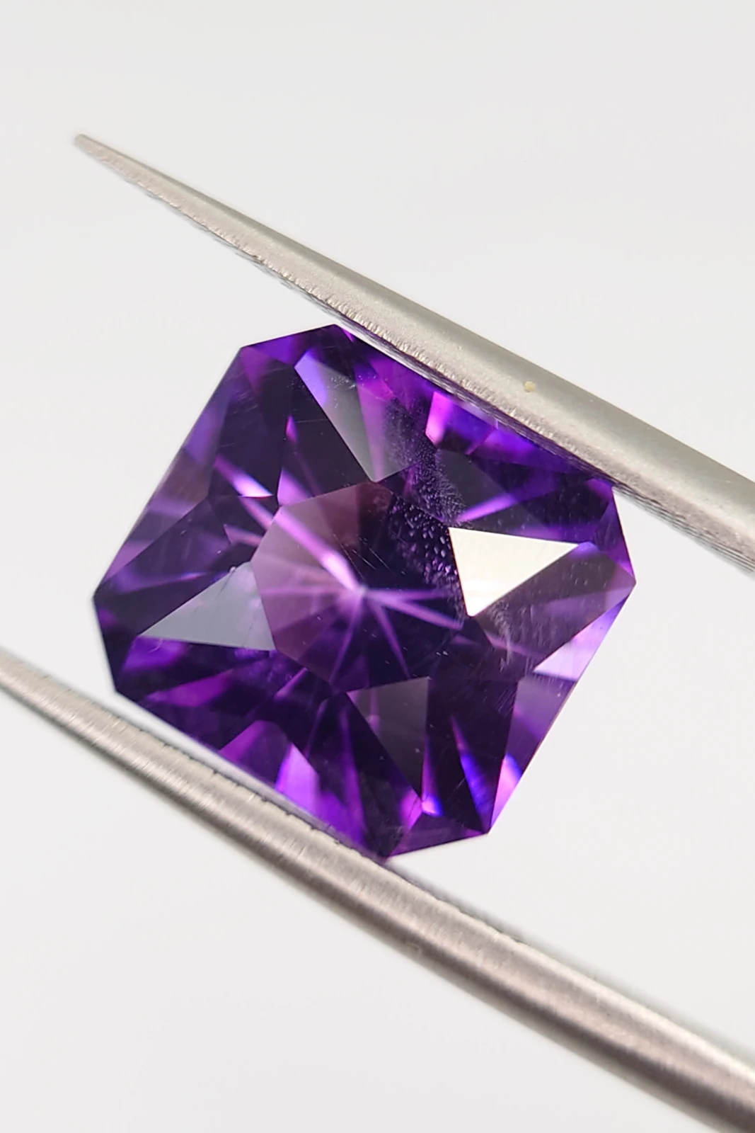 5.2ct Natural Siberian Type Nigerian Amethyst Loose Gemstone