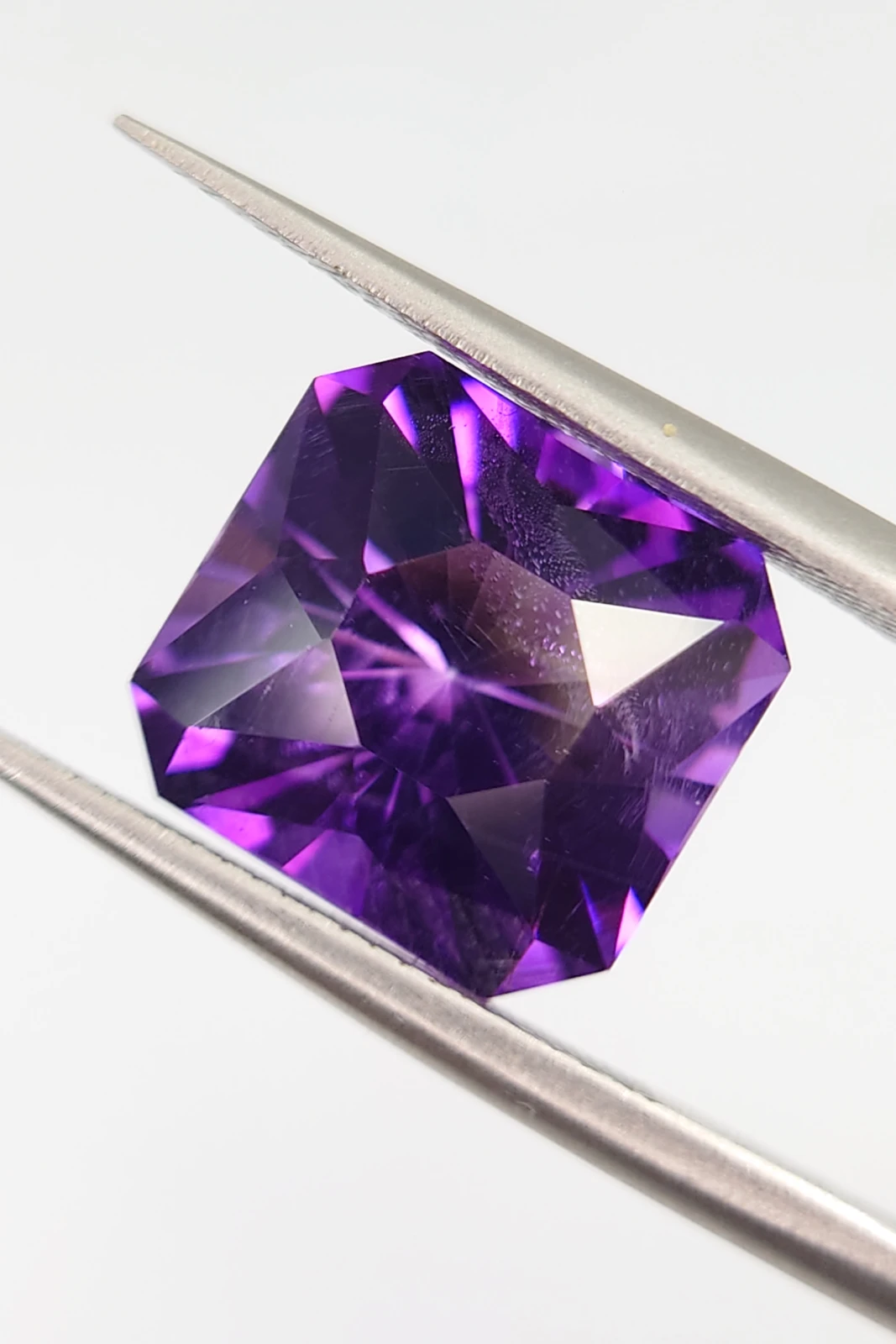 5.2ct Natural Siberian Type Nigerian Amethyst Loose Gemstone