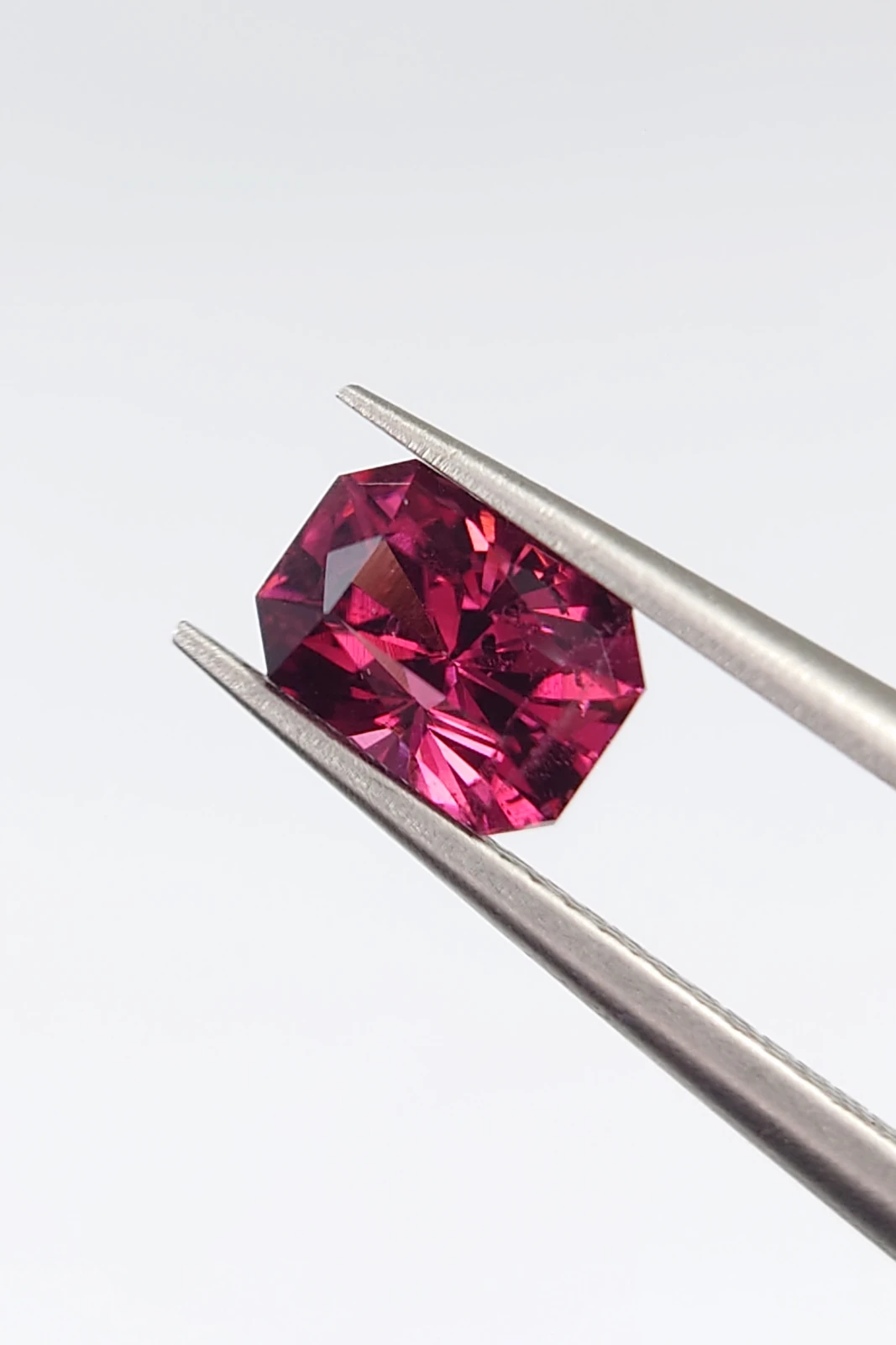 0.92ct Radiant Cut Natural Rhodolite Garnet from Afghanistan