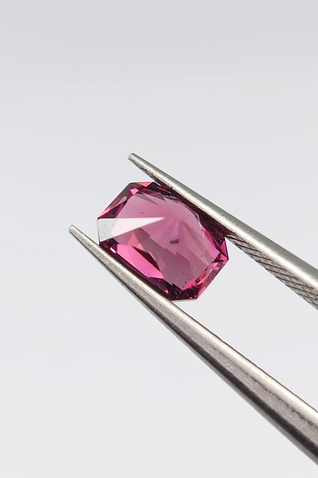 0.92ct Radiant Cut Natural Rhodolite Garnet from Afghanistan