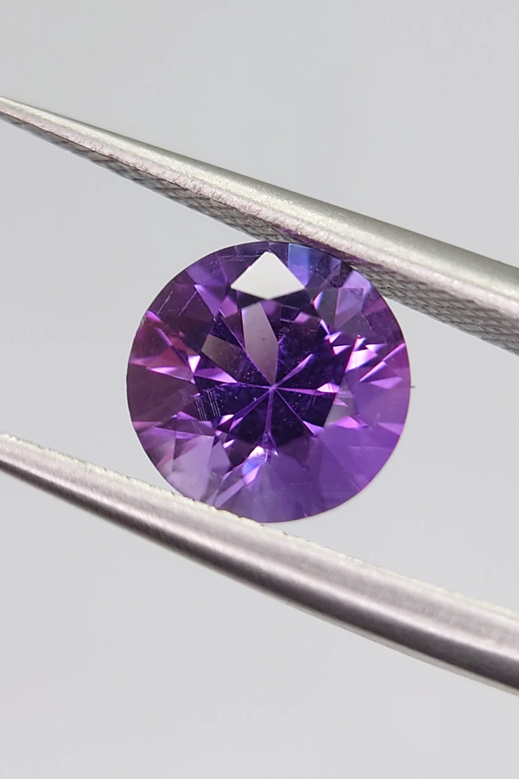 1.55ct Natural Round Brilliant Cut Amethyst from Nigeria