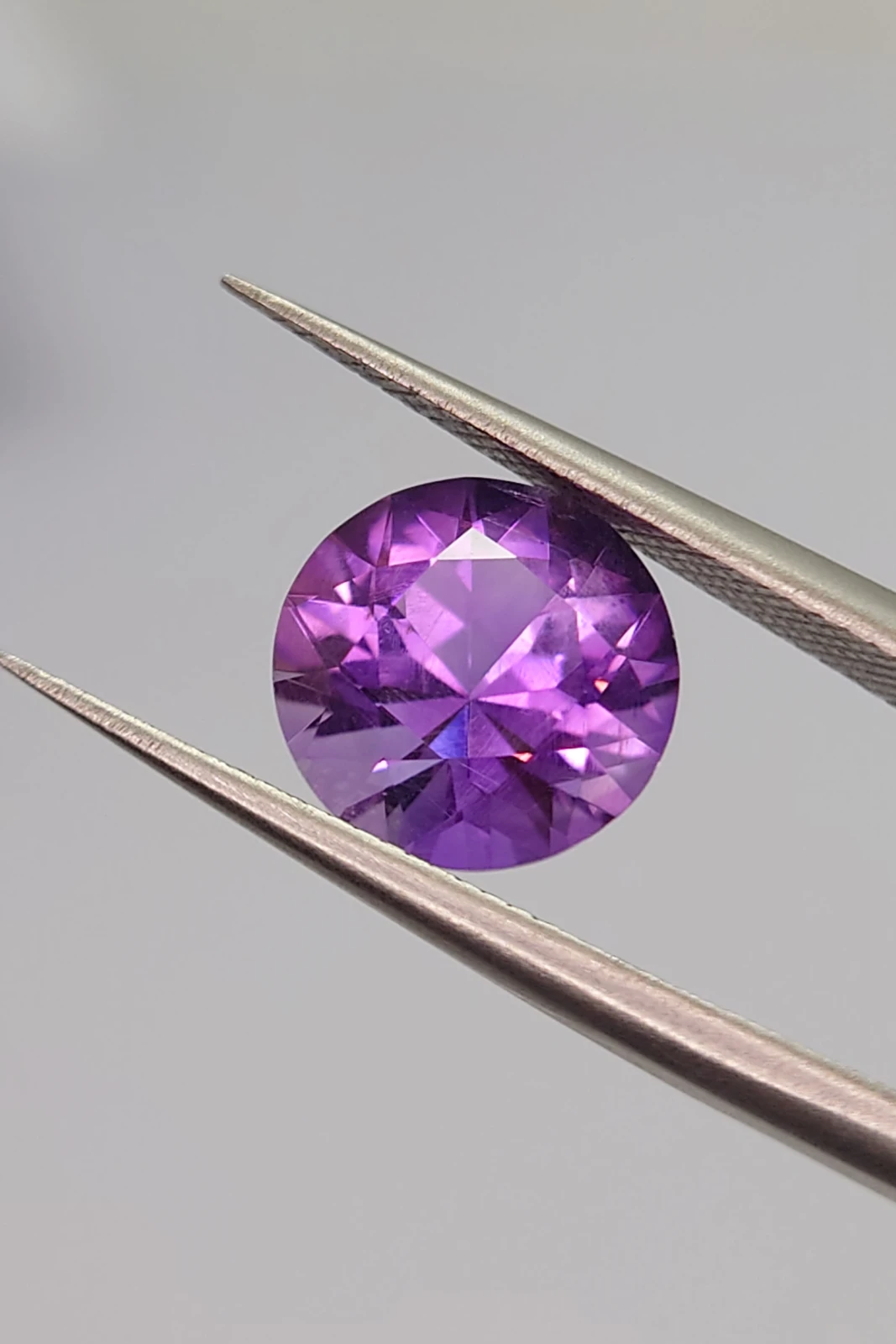 2.85ct Natural Round Cut Amethyst from Nigeria