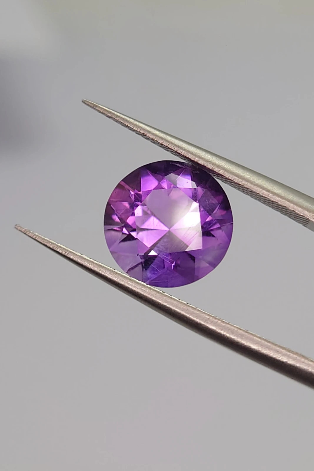 2.85ct Natural Round Cut Amethyst from Nigeria