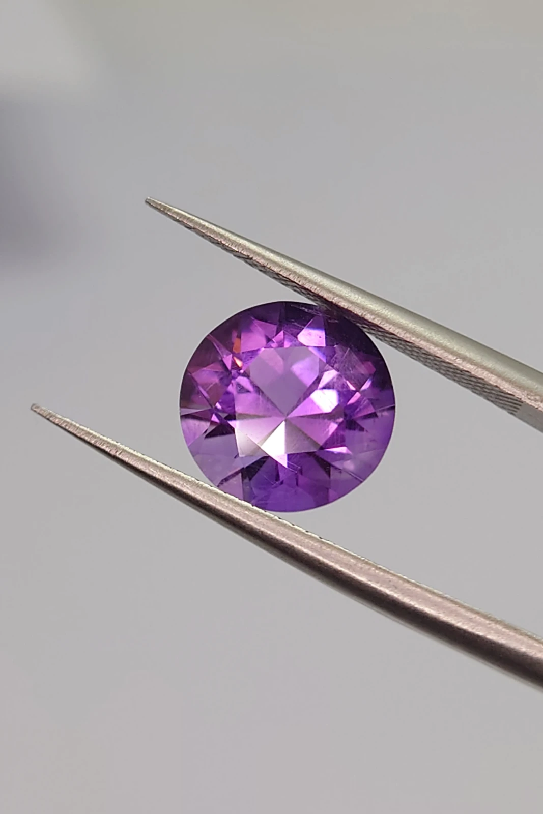 2.85ct Natural Round Cut Amethyst from Nigeria