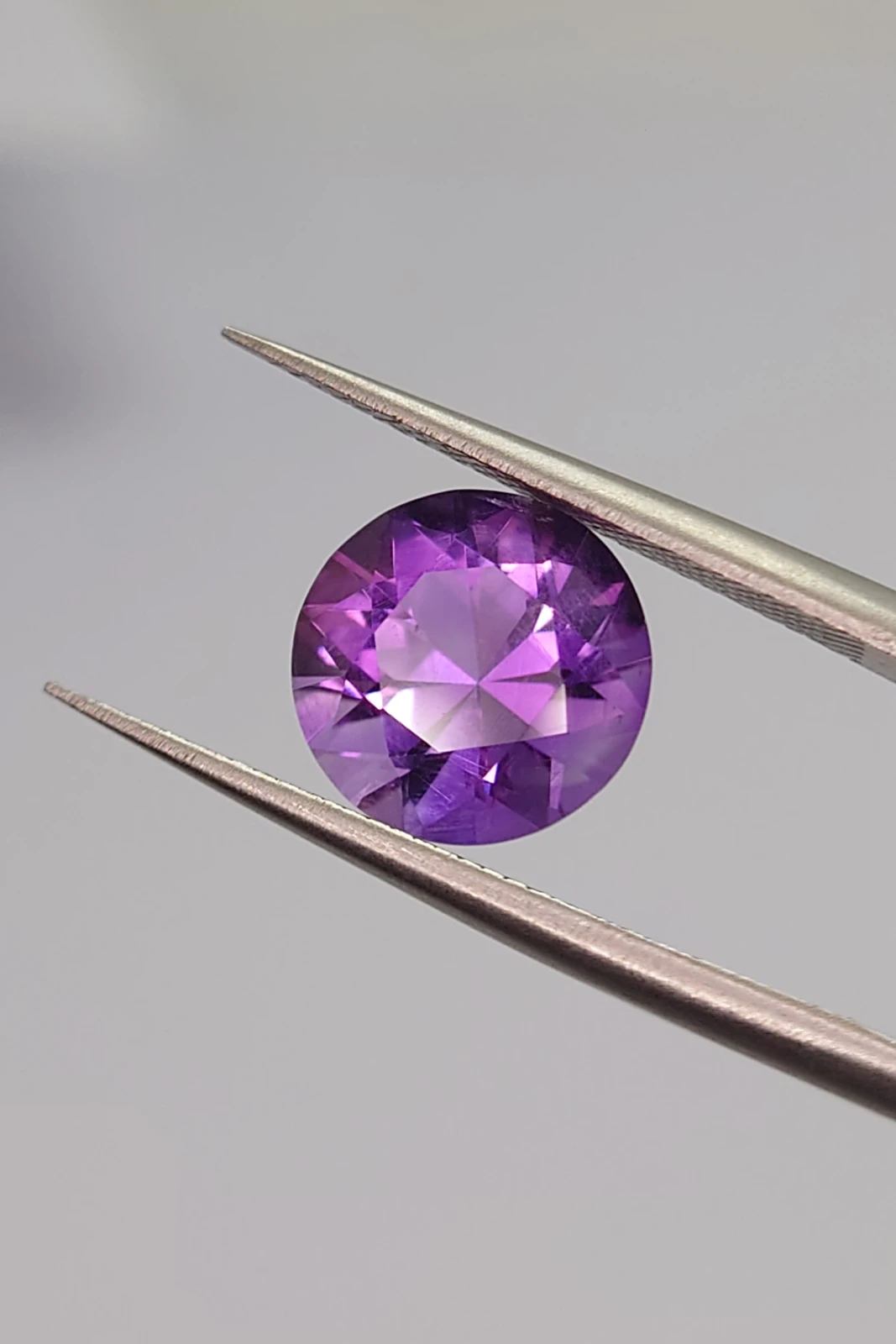 2.85ct Natural Round Cut Amethyst from Nigeria