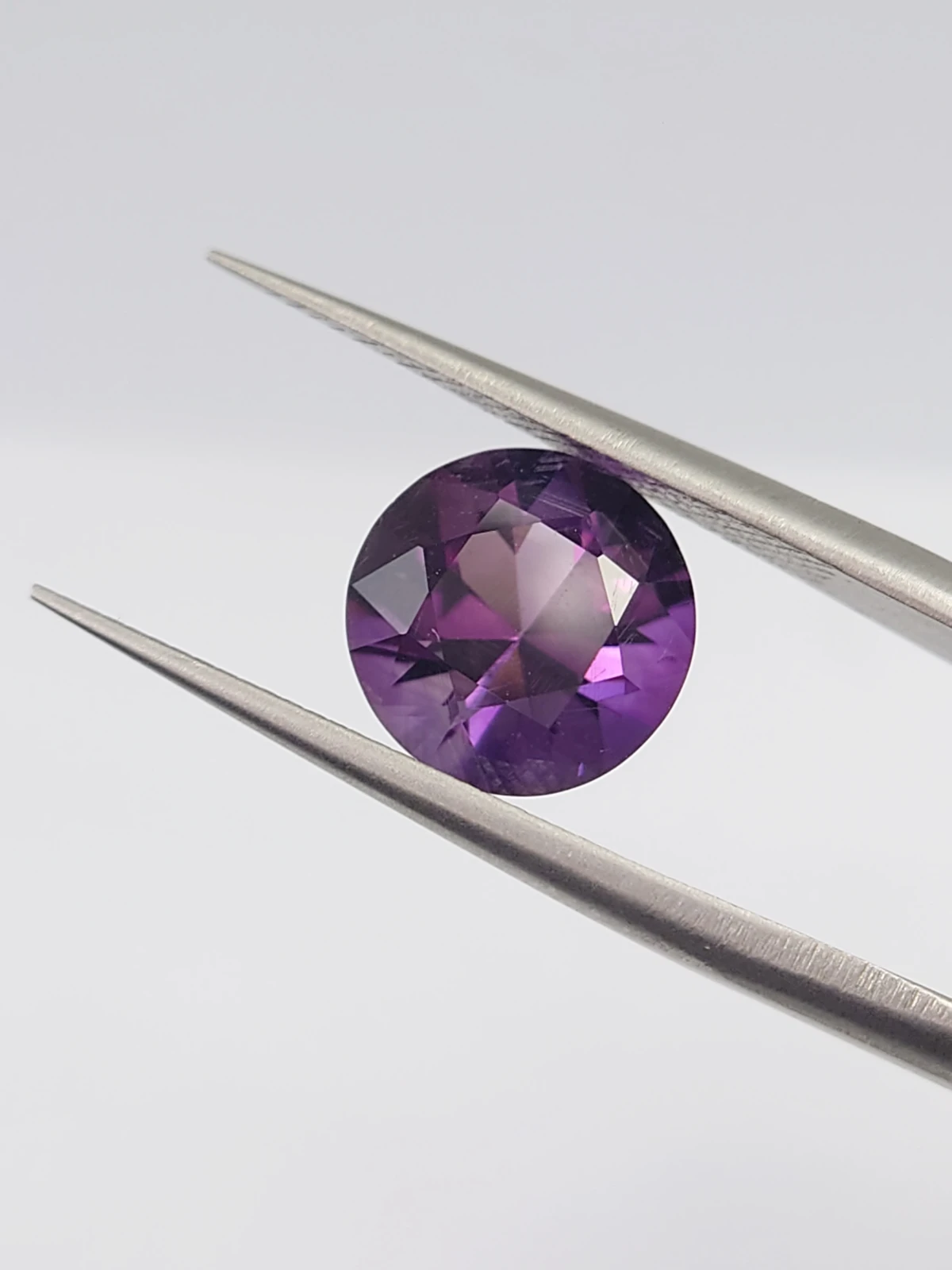2.45ct Brilliant Cut Natural Nigerian Amethyst