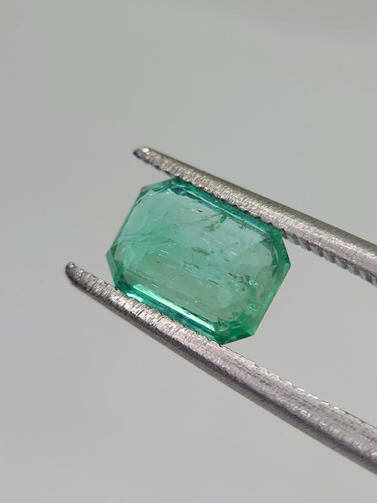 1.5ct Natural Unheated and Untreated Panjshir Emerald