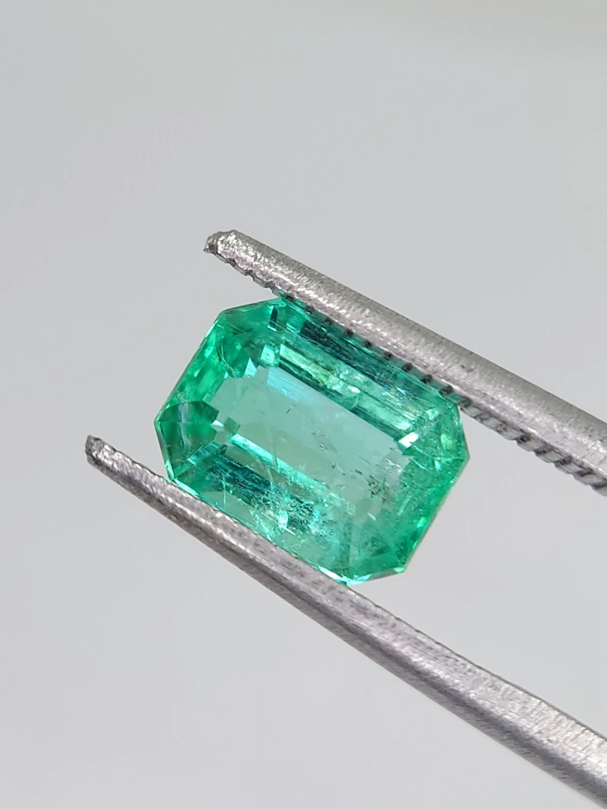 1.5ct Natural Unheated and Untreated Panjshir Emerald