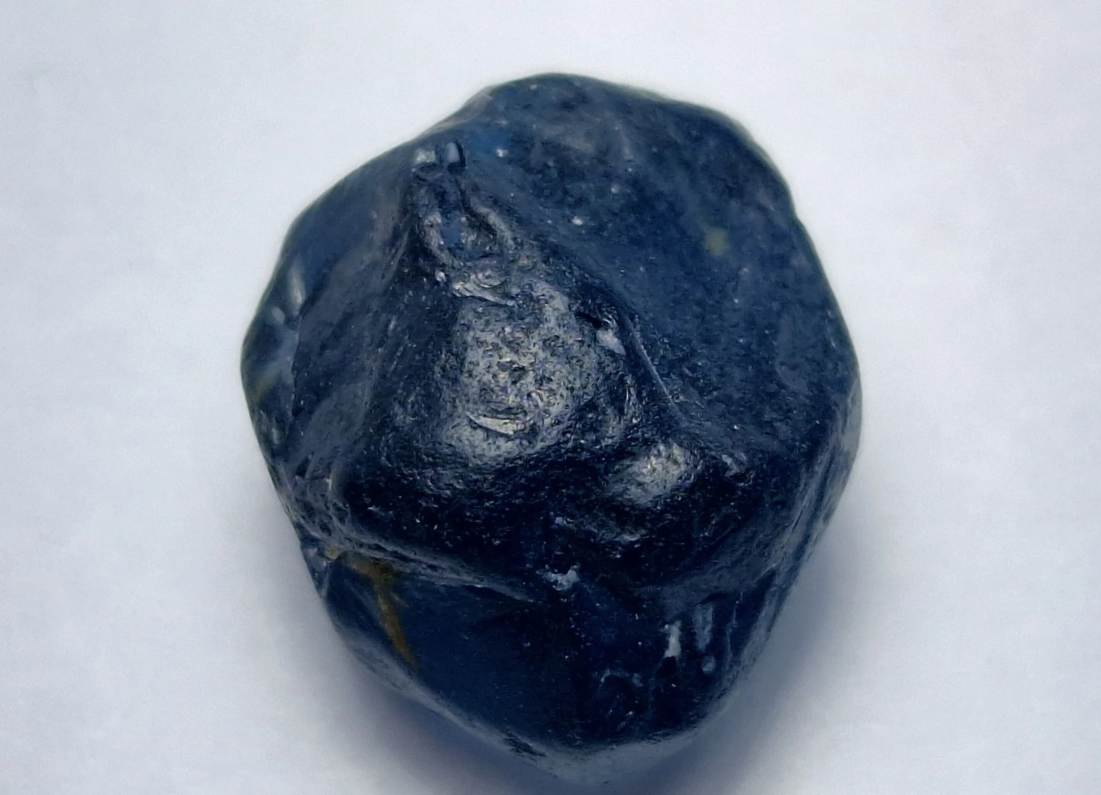 London Blue Topaz 2 gram Facet Grade Rough from Brazil