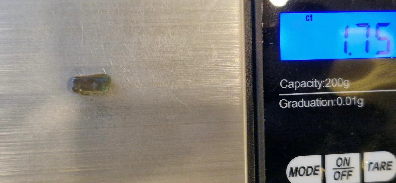 1.7ct Natural Facet Grade Rough Sapphire from Nigeria