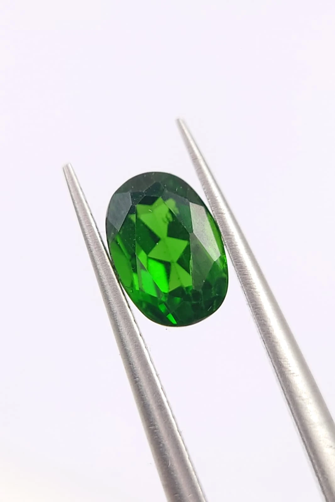 1.12ct Natural Chrome Diopside Oval Cut Loose Gemstone From Pakistan