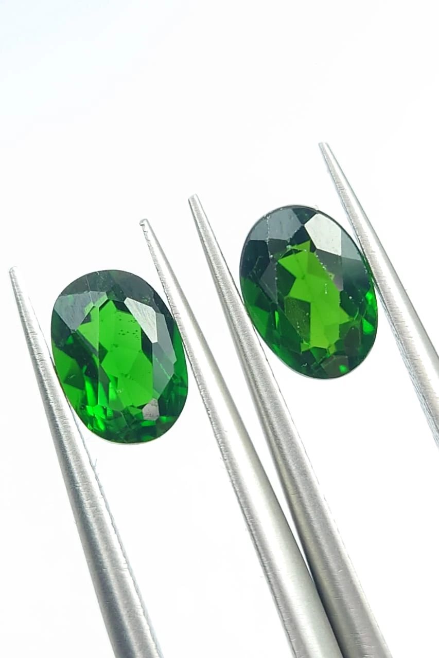 1.94ct Natural Green Chrome Diopside Oval Cut Loose Gemstone From Pakistan