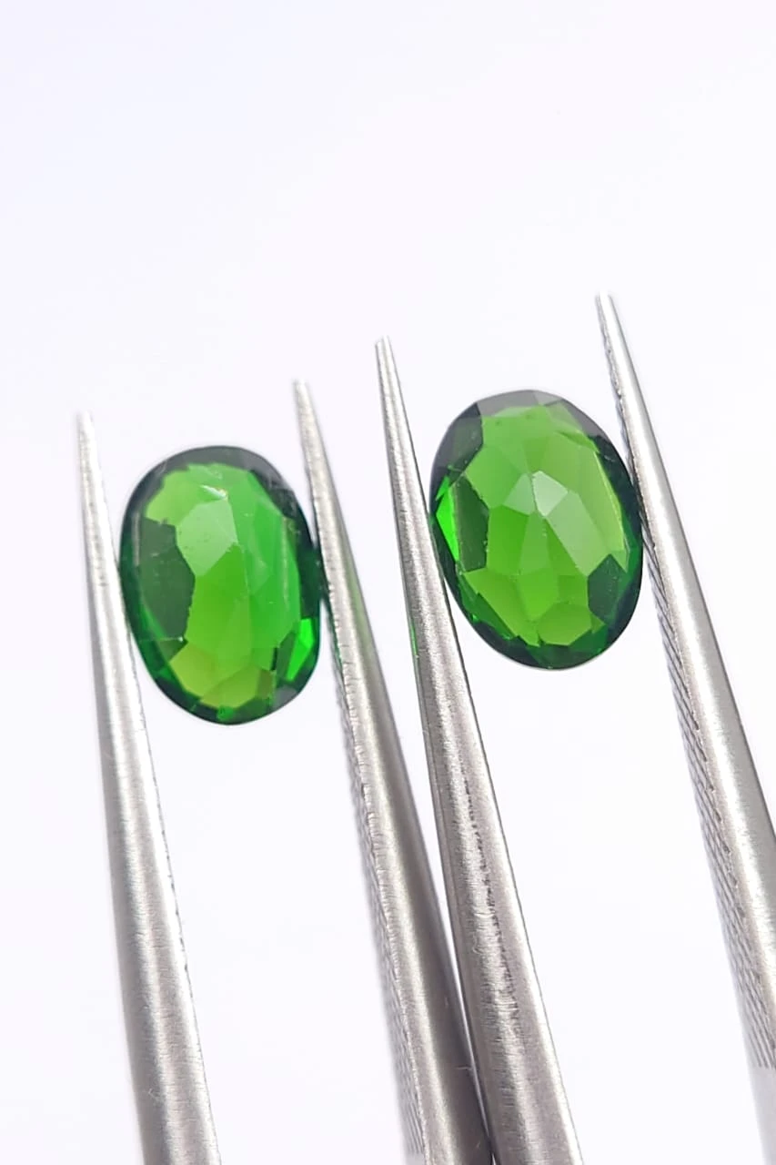 1.94ct Natural Green Chrome Diopside Oval Cut Loose Gemstone From Pakistan