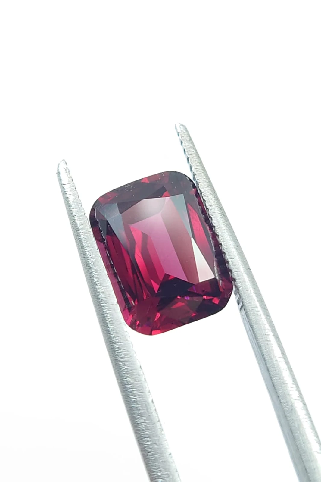 3.3ct Natural Reddish Pink Rhodolite Garnet Loose Gemstone From Tanzania