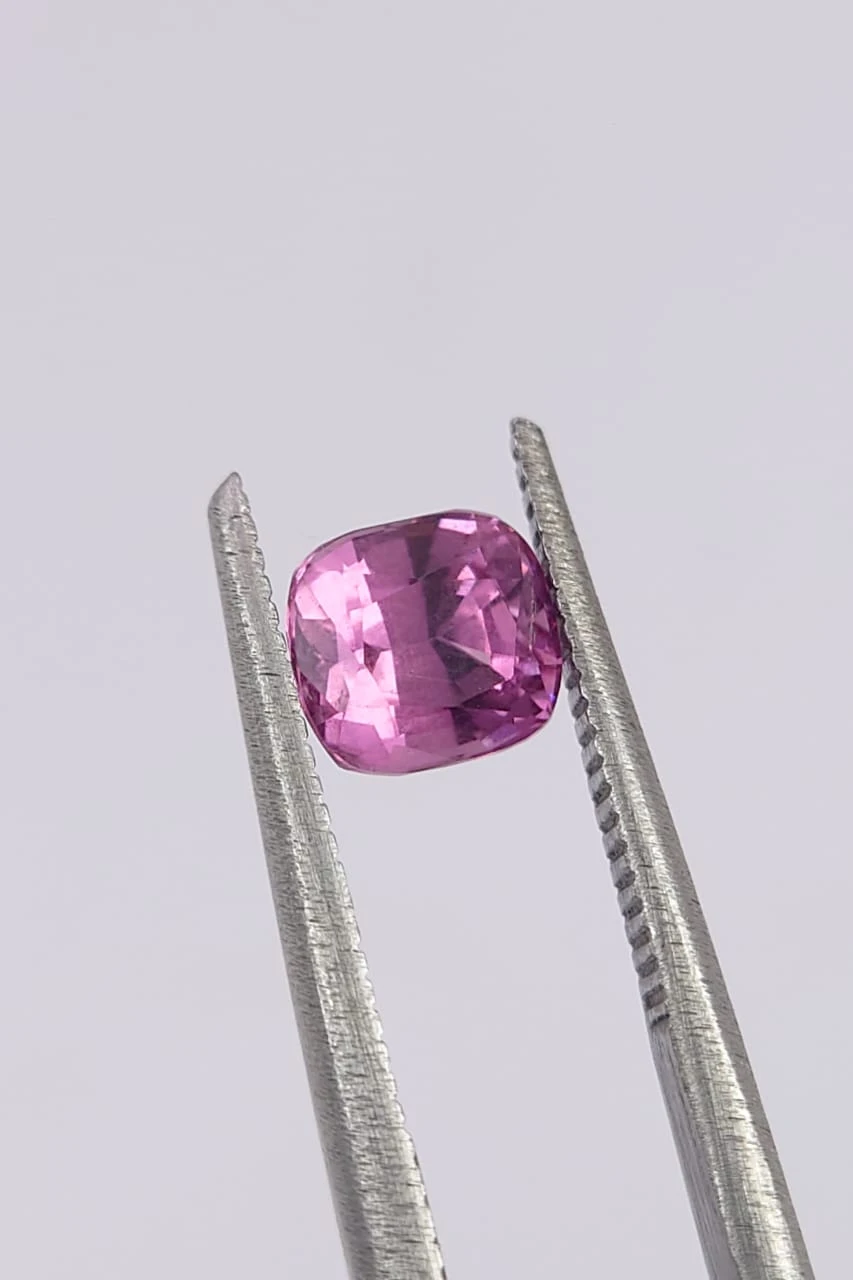 1ct Natural Malaya Garnet Cushion Cut Loose Gemstone From Tanzania