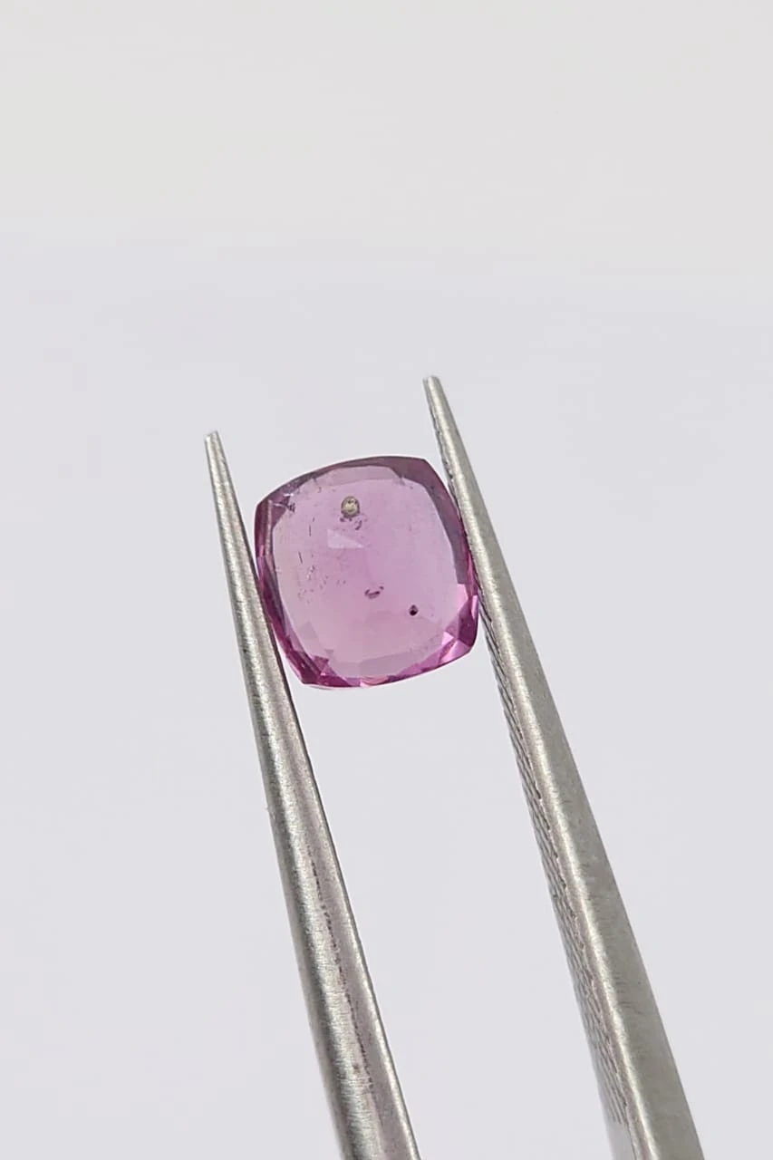 1.1ct Natural Malaya Garnet Loose Gemstone From Tanzania