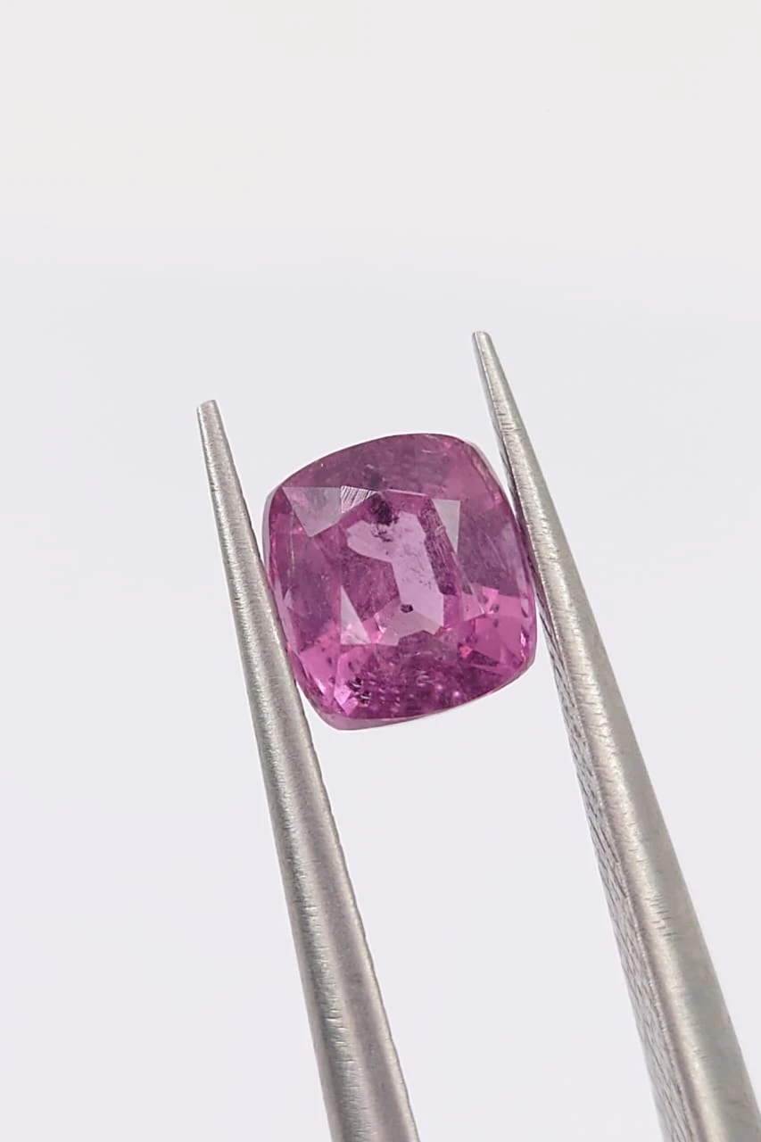 1.1ct Natural Malaya Garnet Loose Gemstone From Tanzania