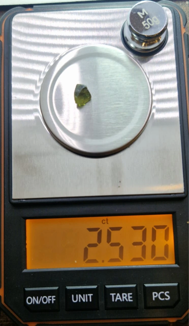 2.53ct Yellowish Green Sapphire Rough From Nigeria