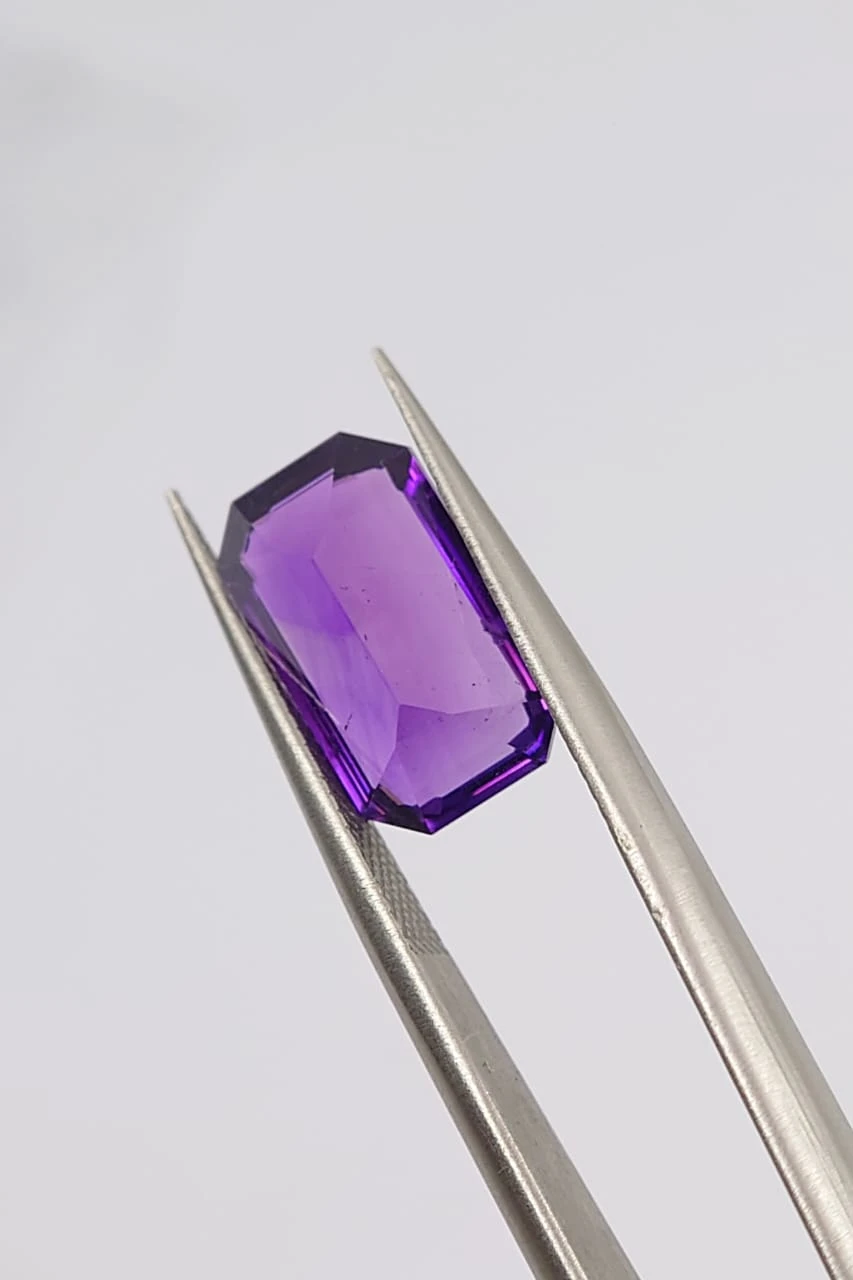 4.34ct Natural Amethyst Emerald Cut loose Gemstone From Nigeria