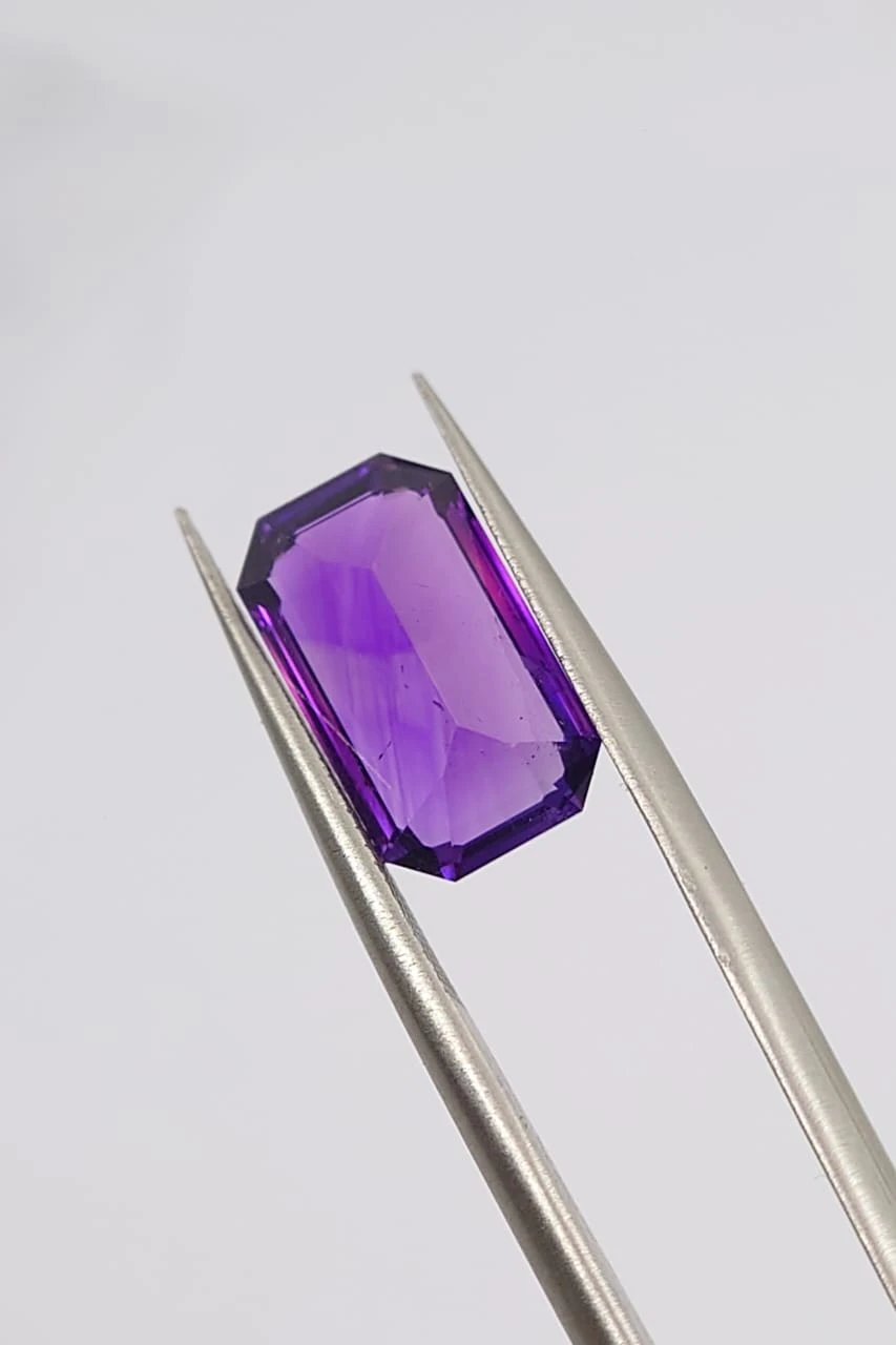 4.34ct Natural Amethyst Emerald Cut loose Gemstone From Nigeria