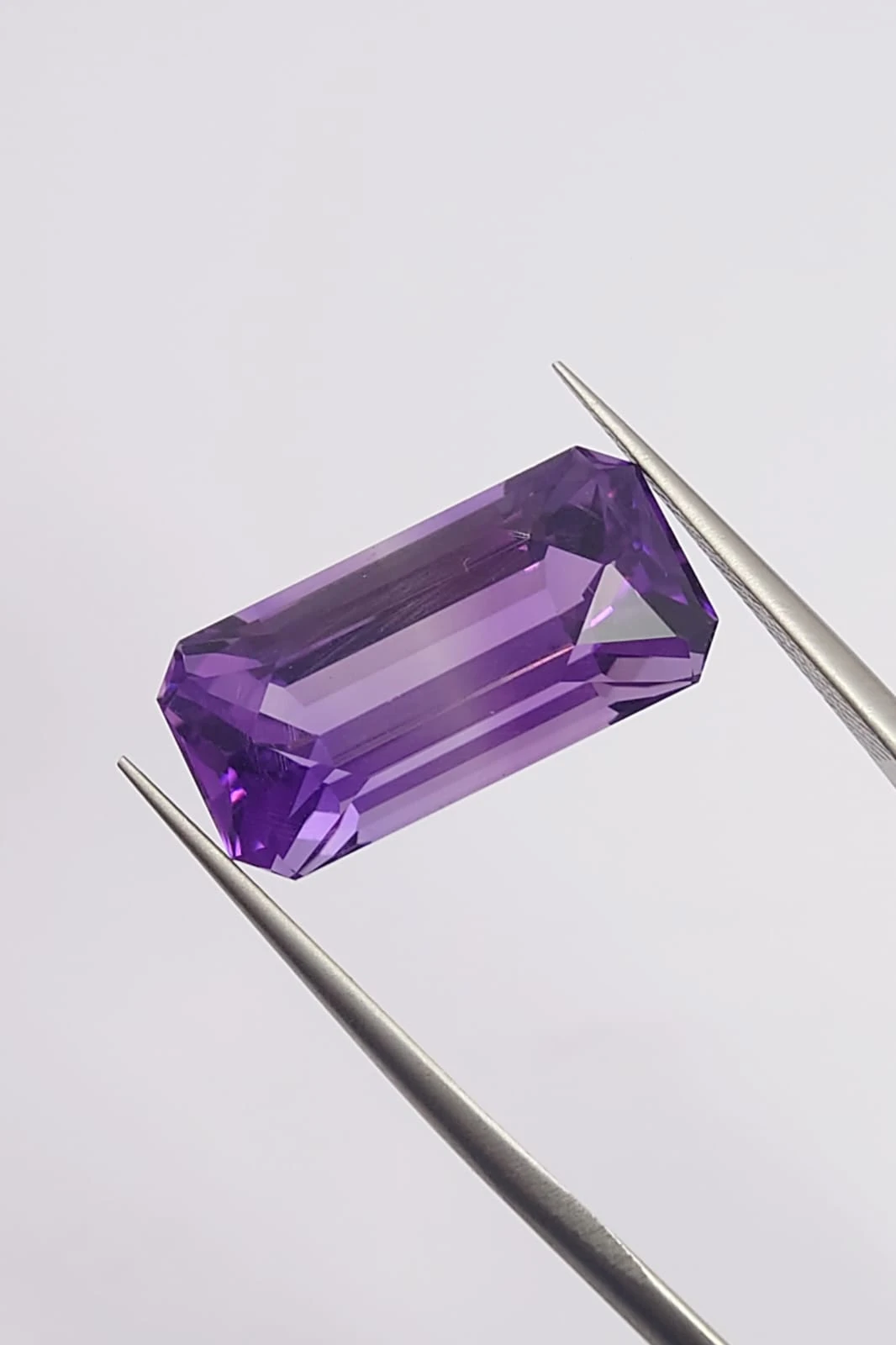 11.8ct Natural Amethyst loose Gemstone From Nigeria