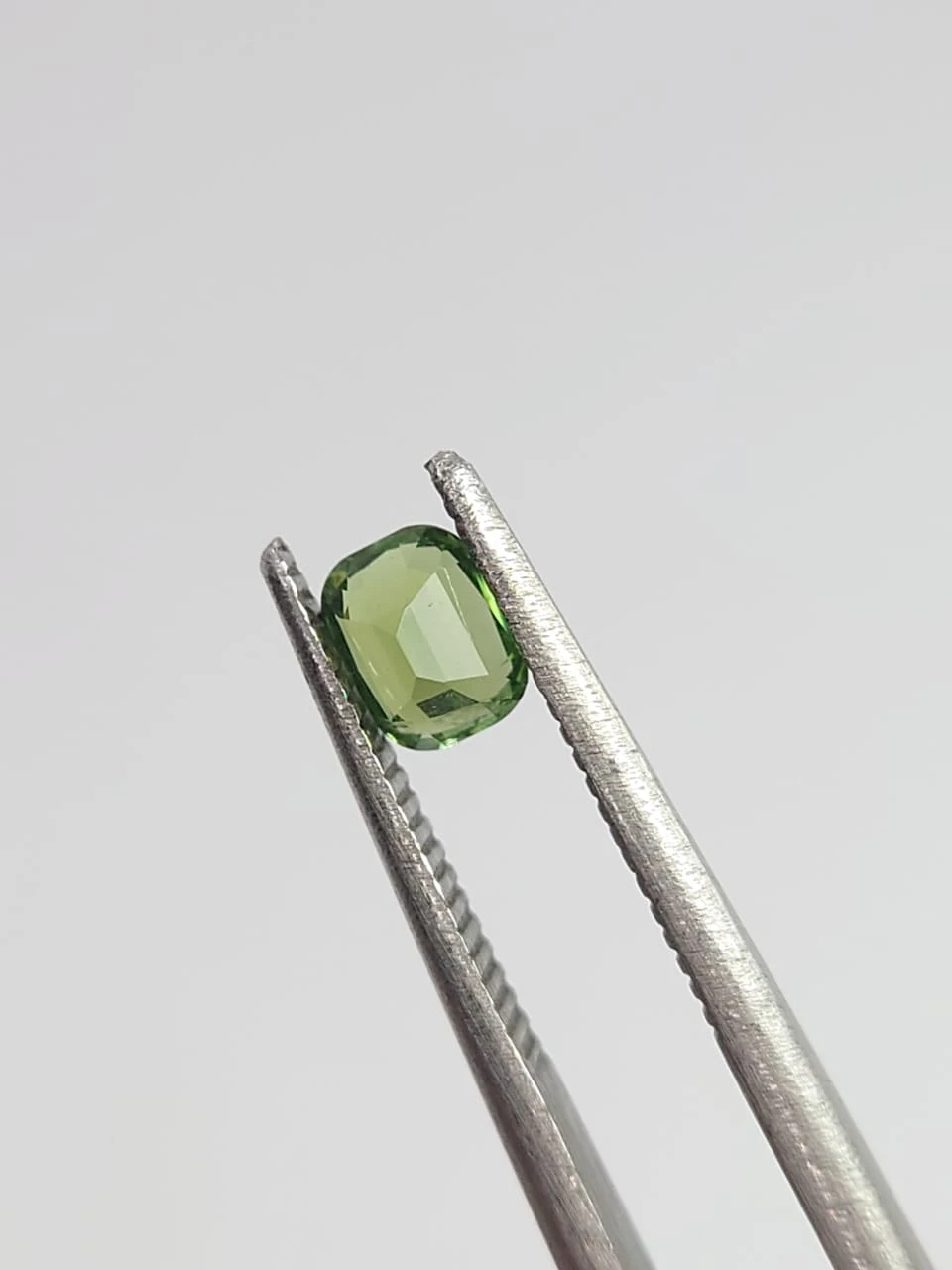 0.39ct Natural light Green Tourmaline Cushion Cut Loose Gemstone from Afghanistan