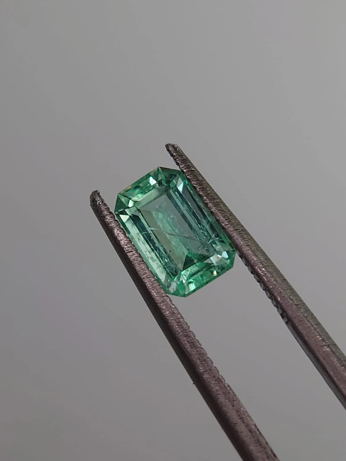 1ct Natural Emerald  Loose Gemstone from Panjshir Afghanistan