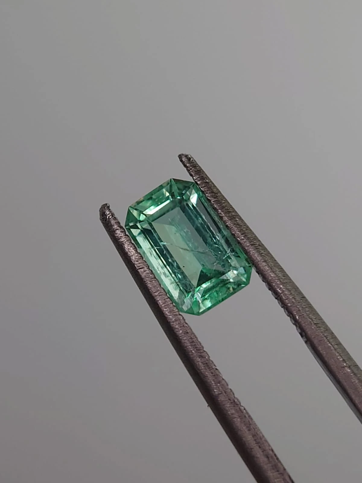 1ct Natural Emerald  Loose Gemstone from Panjshir Afghanistan