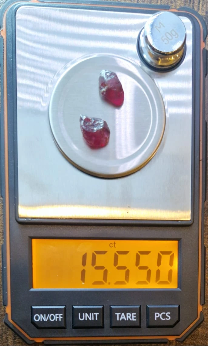 15.5ct Natural Malaya Garnet Rough From Africa