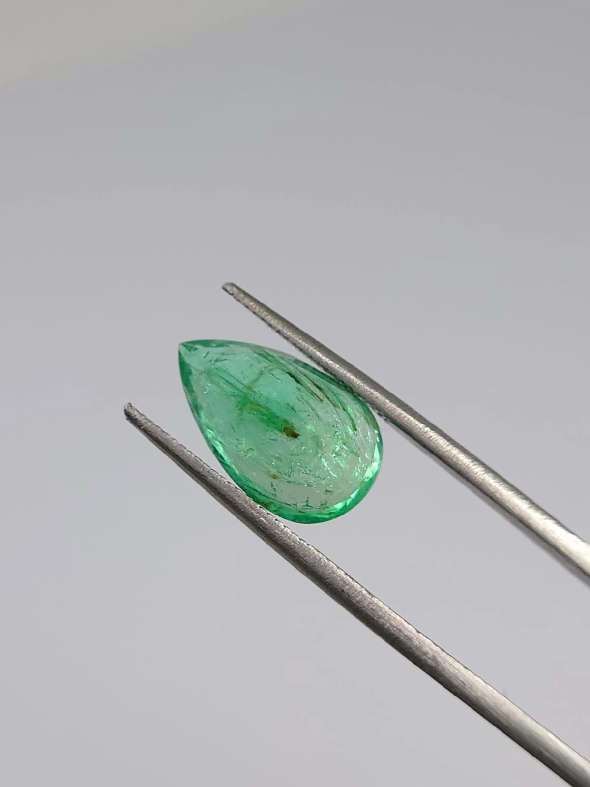 5.35ct Emerald Pear Cut loose Gemstone from Panjshir Afghanistan