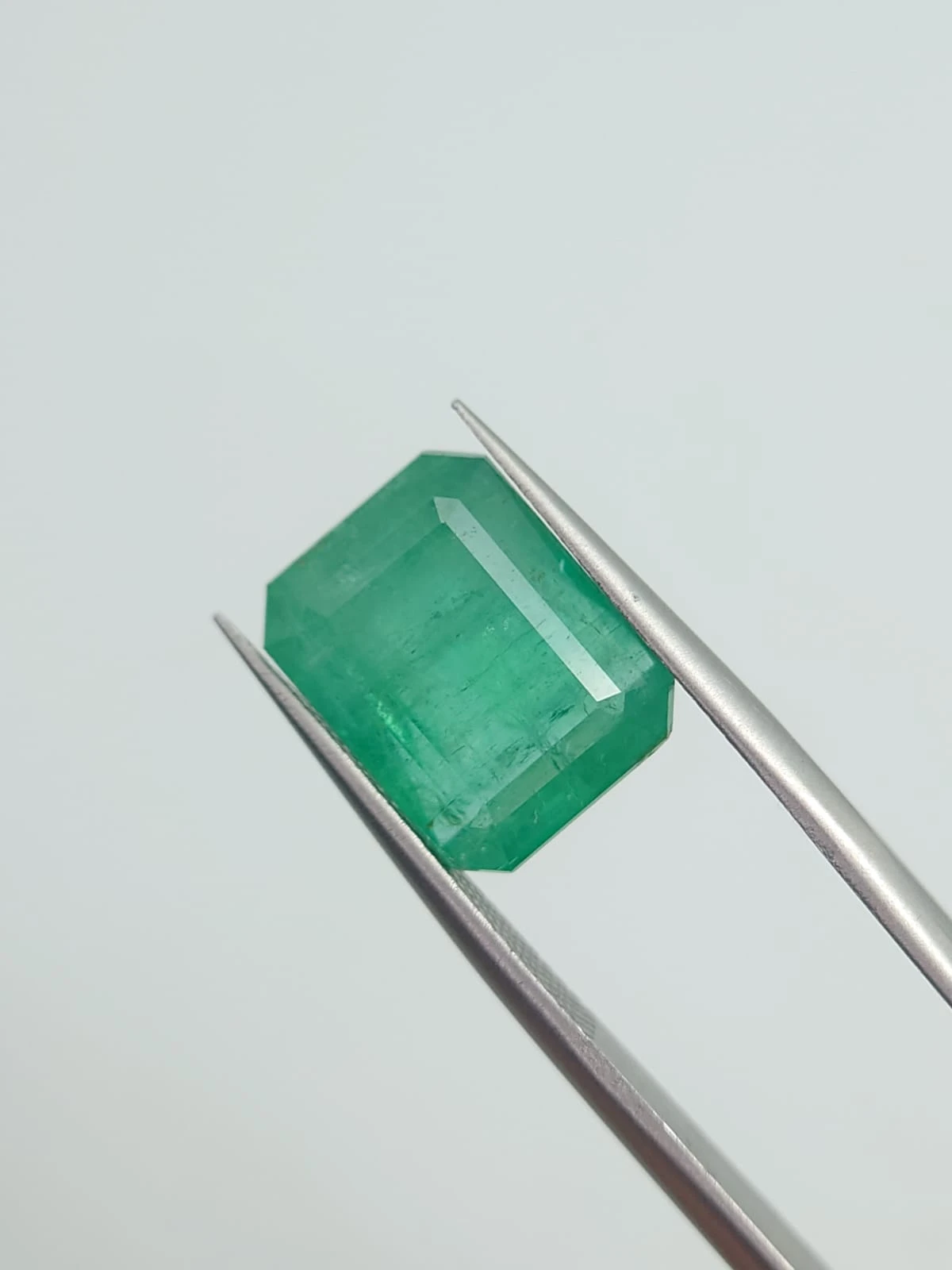 8.39ct Natural Emerald Rectangular cut Loose Gemstone From Panjshir Afghanistan