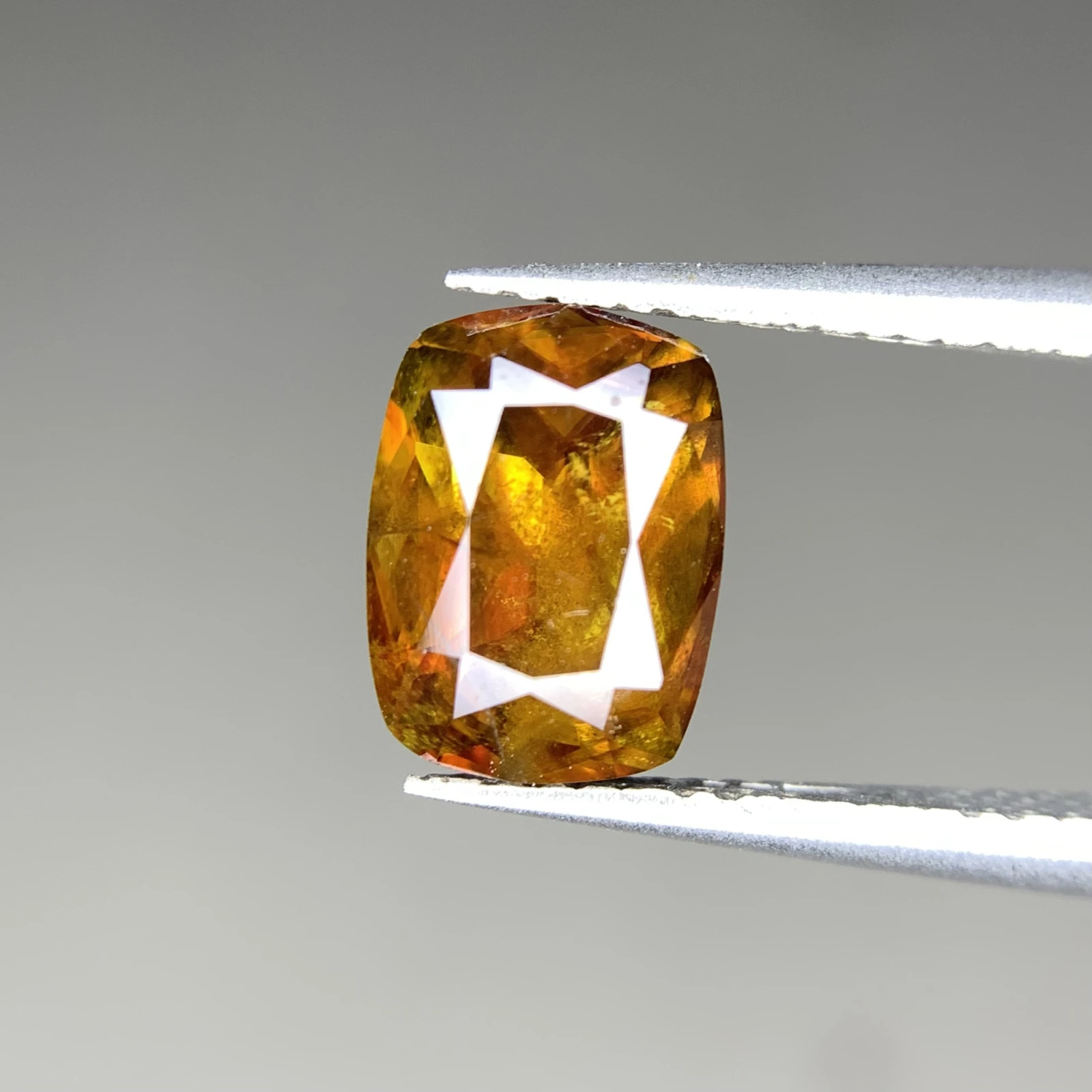 2.85ct Sphene titanite loose gemstone cushion cut