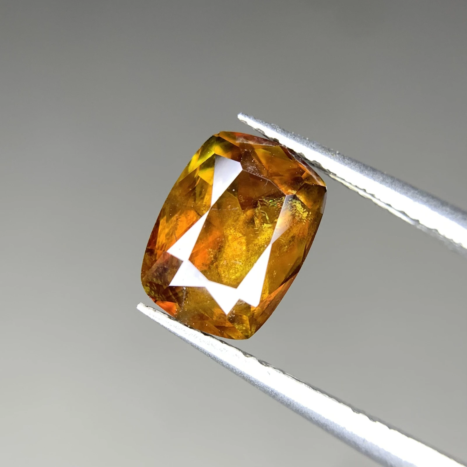 2.85ct Sphene titanite loose gemstone cushion cut