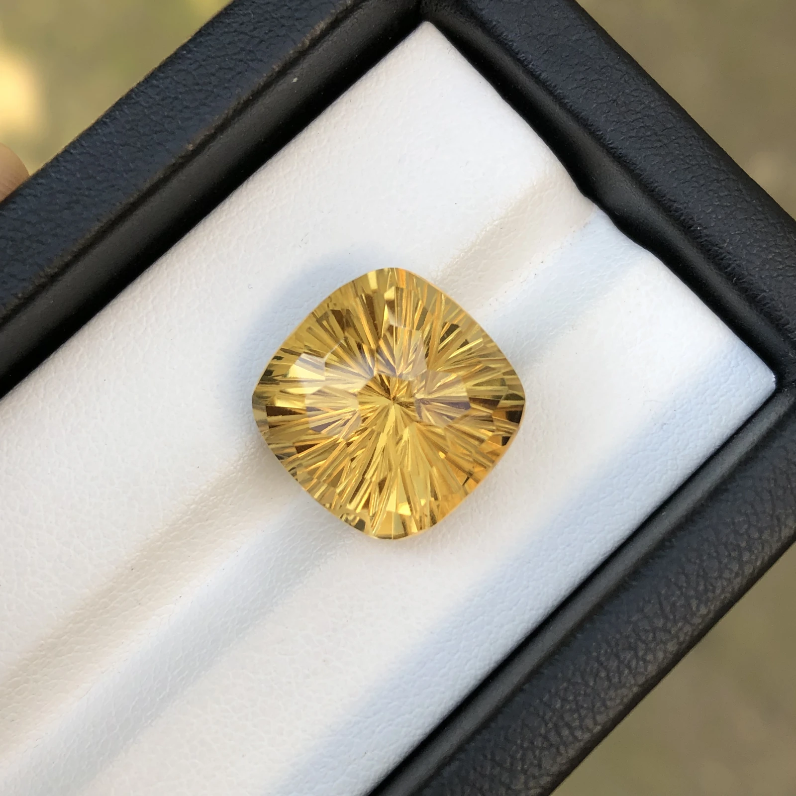 14.30ct Natural Citrine loose gemstone Cushion cut from Brazil