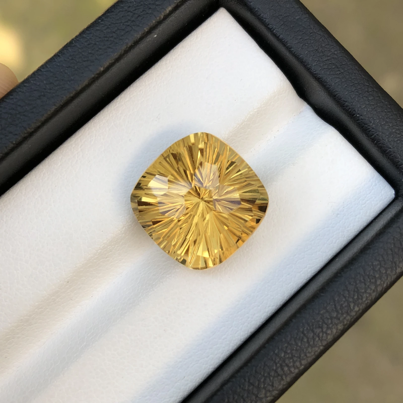 14.30ct Natural Citrine loose gemstone Cushion cut from Brazil