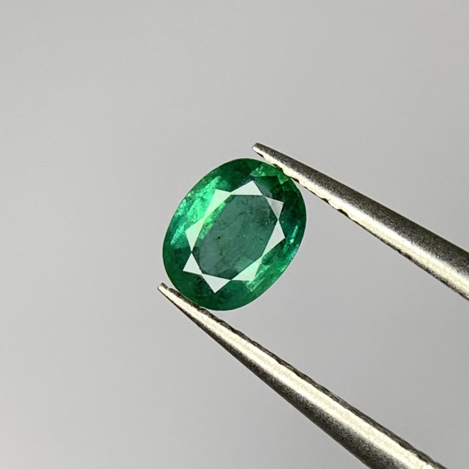 0.50ct Natural Emerald loose gemstone oval cut from Afghanistan