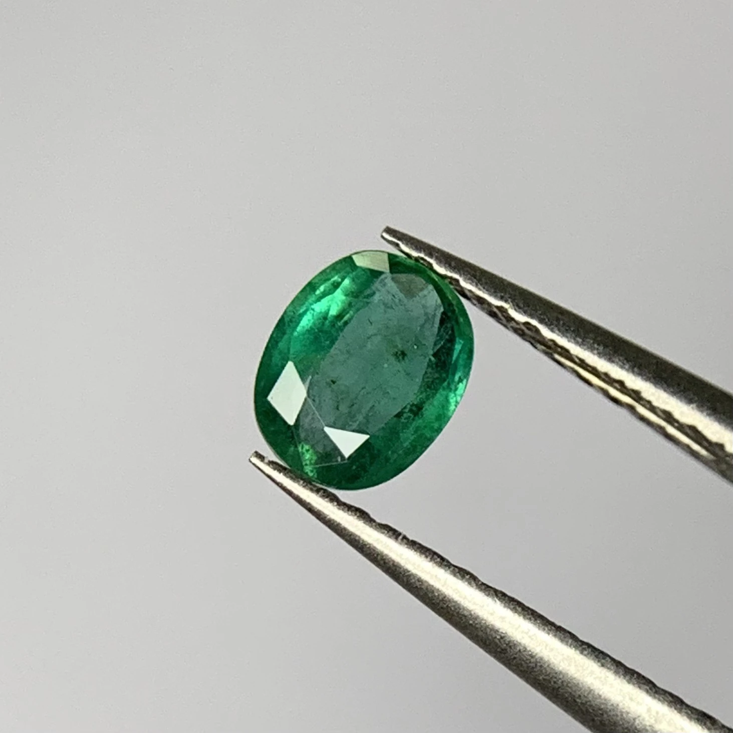 0.50ct Natural Emerald loose gemstone oval cut from Afghanistan