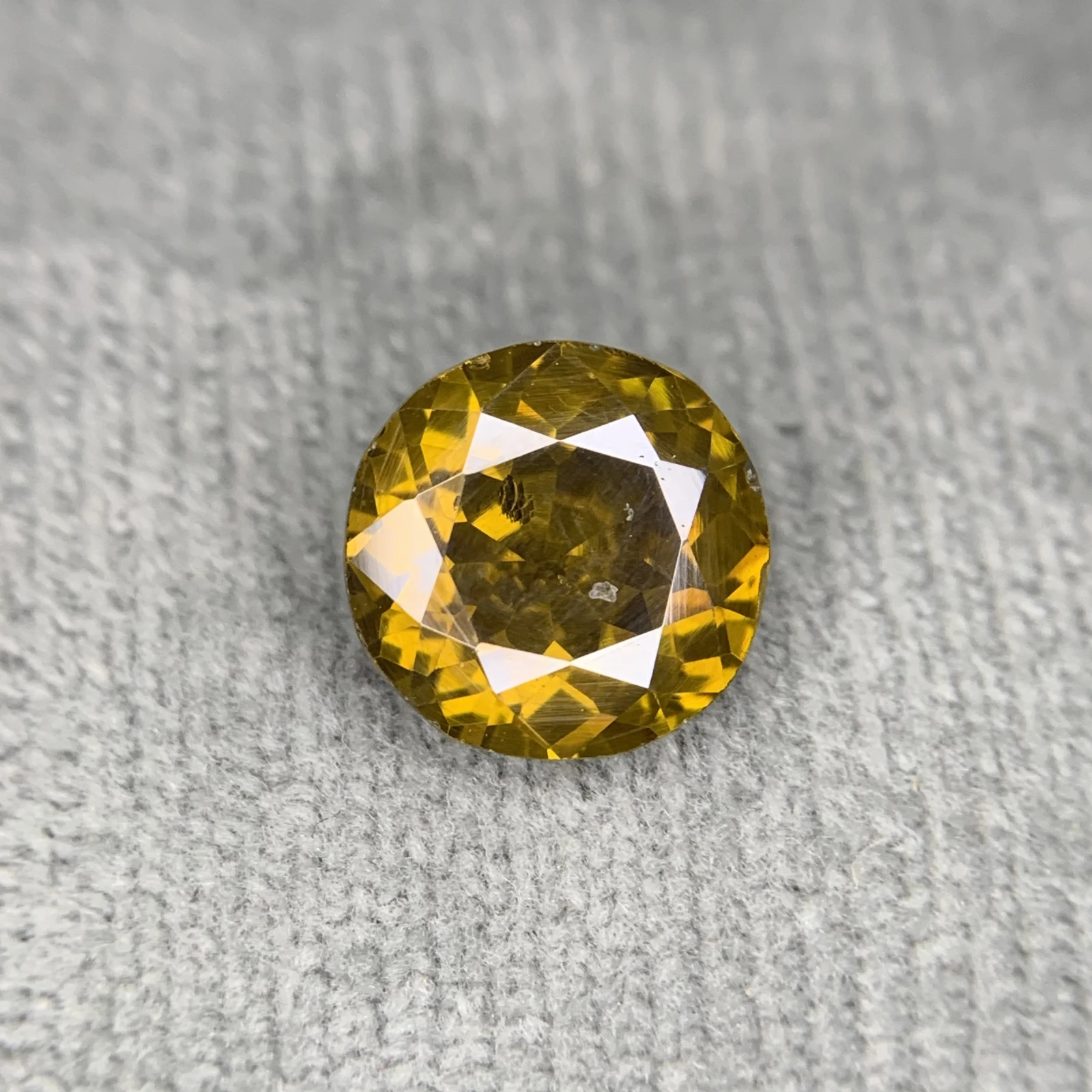 3.65 Carat Natural Sphalerite loose gemstone oval shape