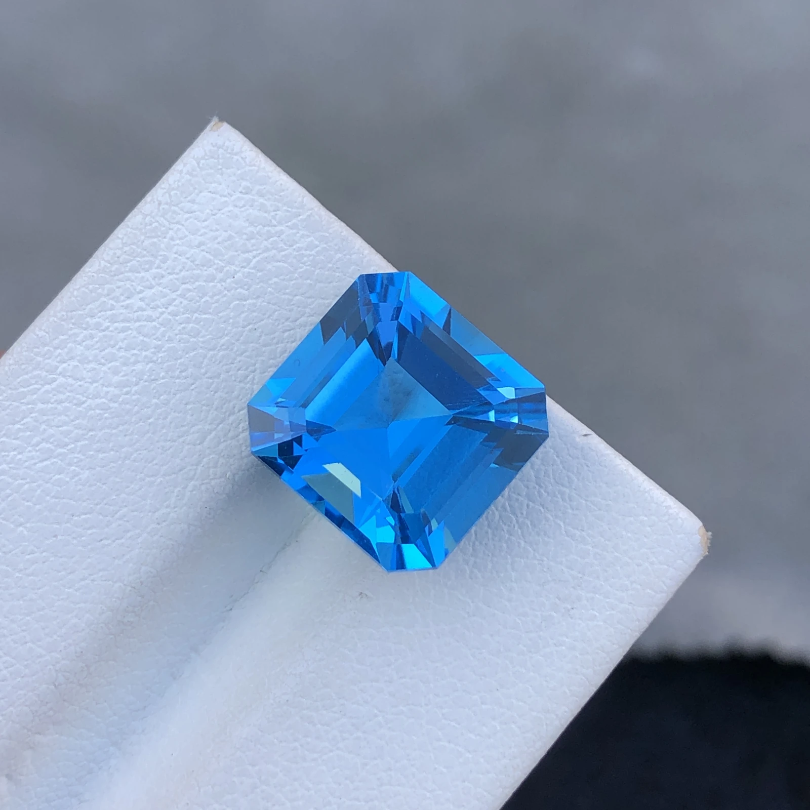 10.95ct Natural Blue Topaz loose gemstone octagon cut
