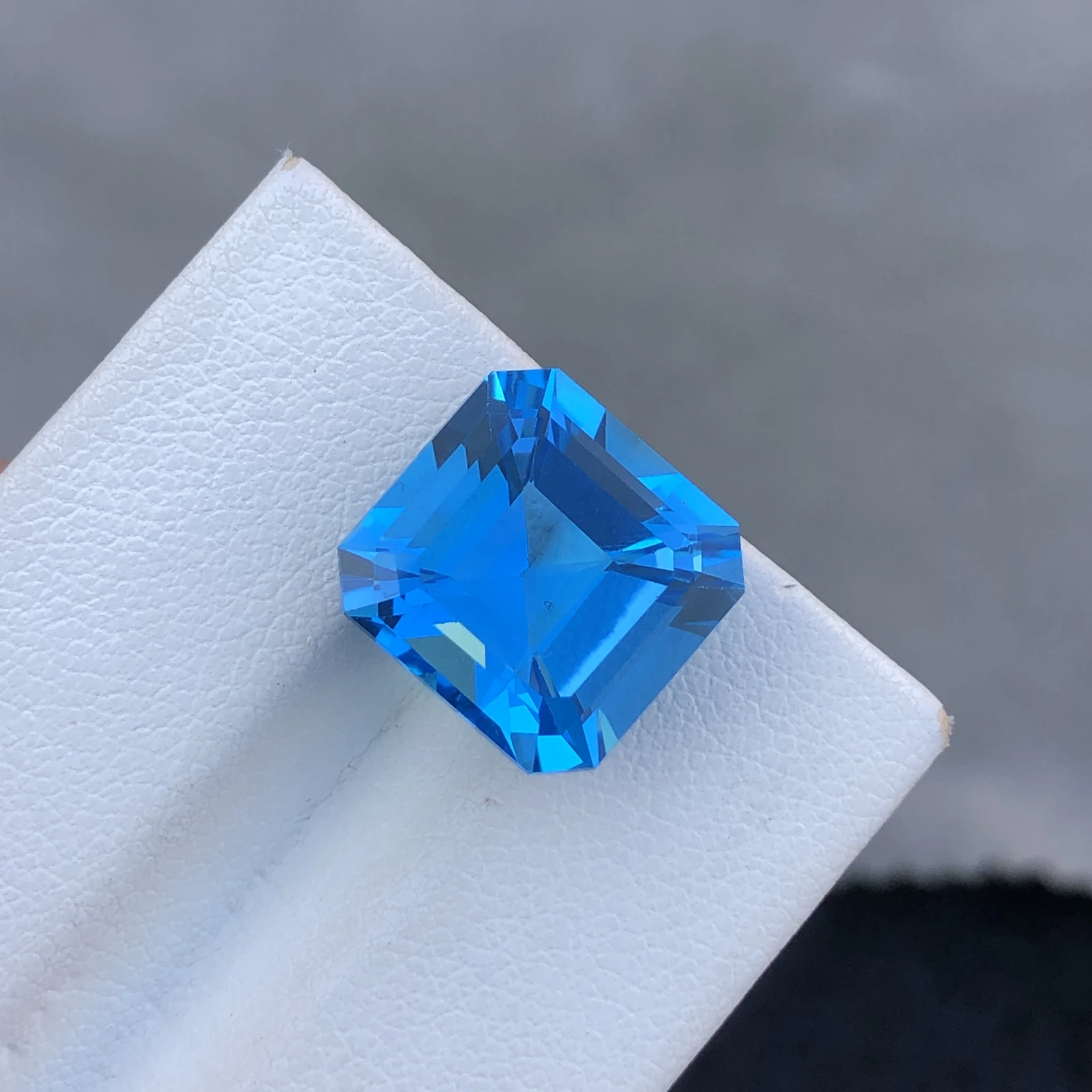10.95ct Natural Blue Topaz loose gemstone octagon cut